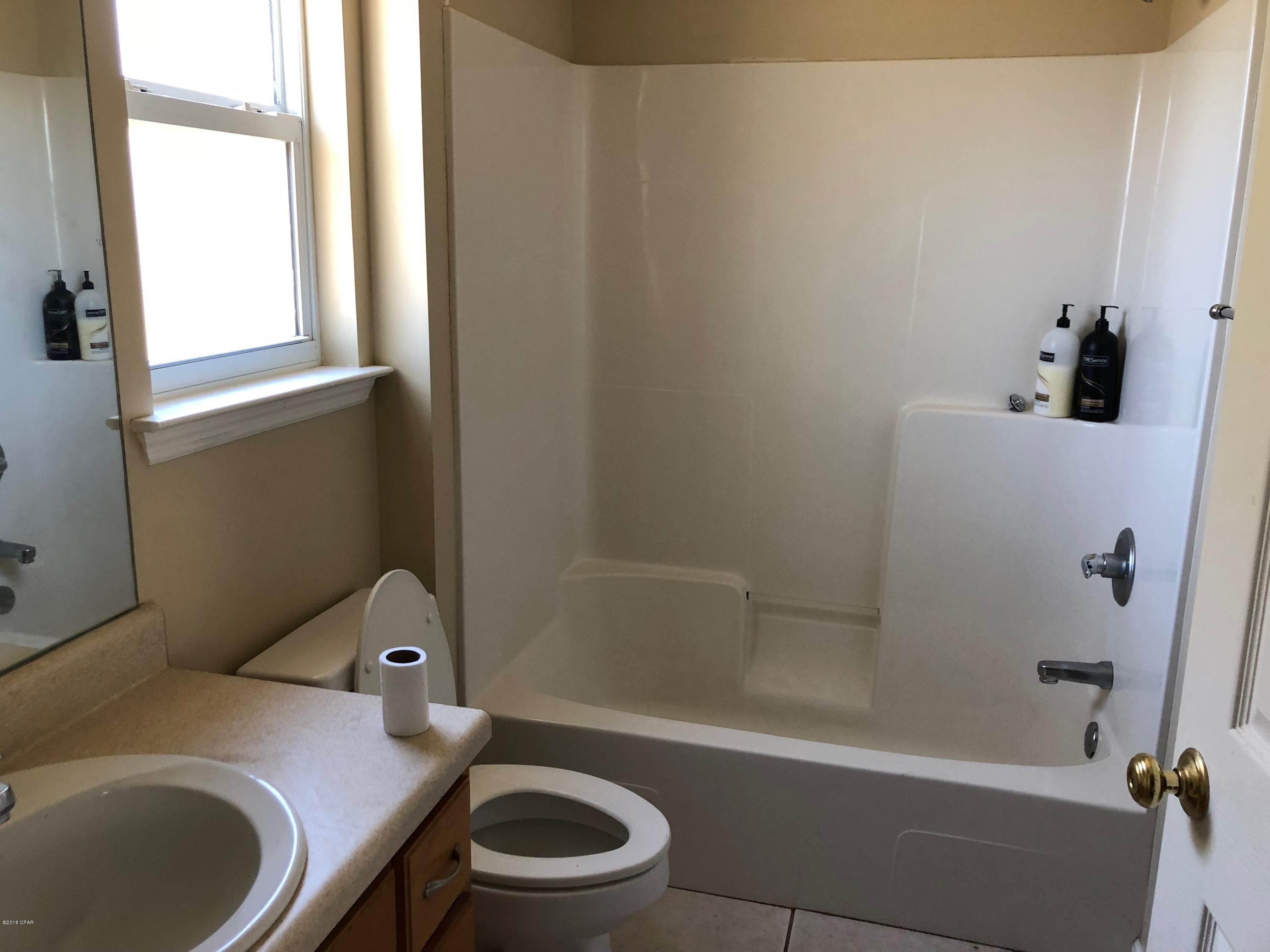 [No Recorded Subdiv] - Commercial Sale