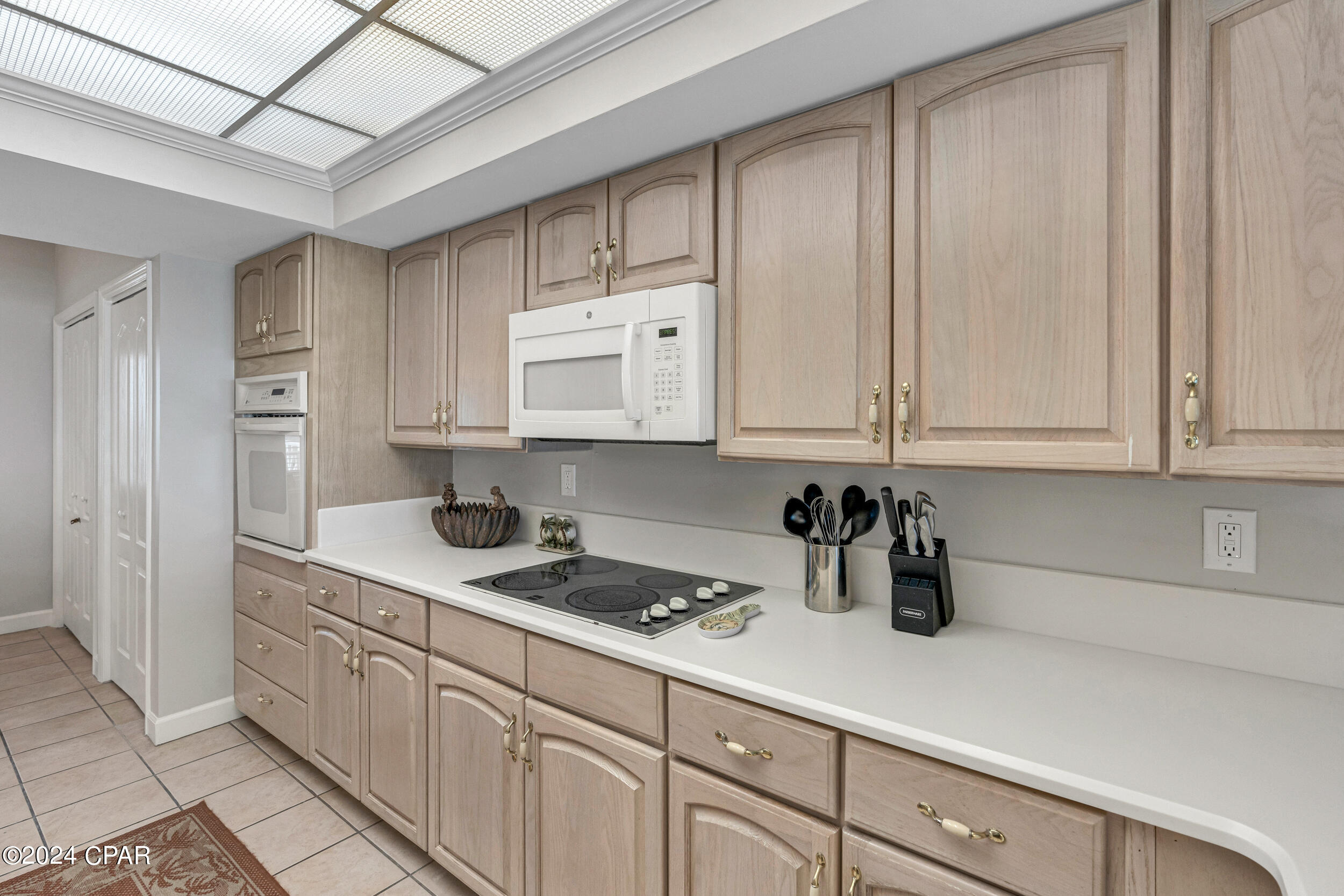 Coral Reef Condo - Residential