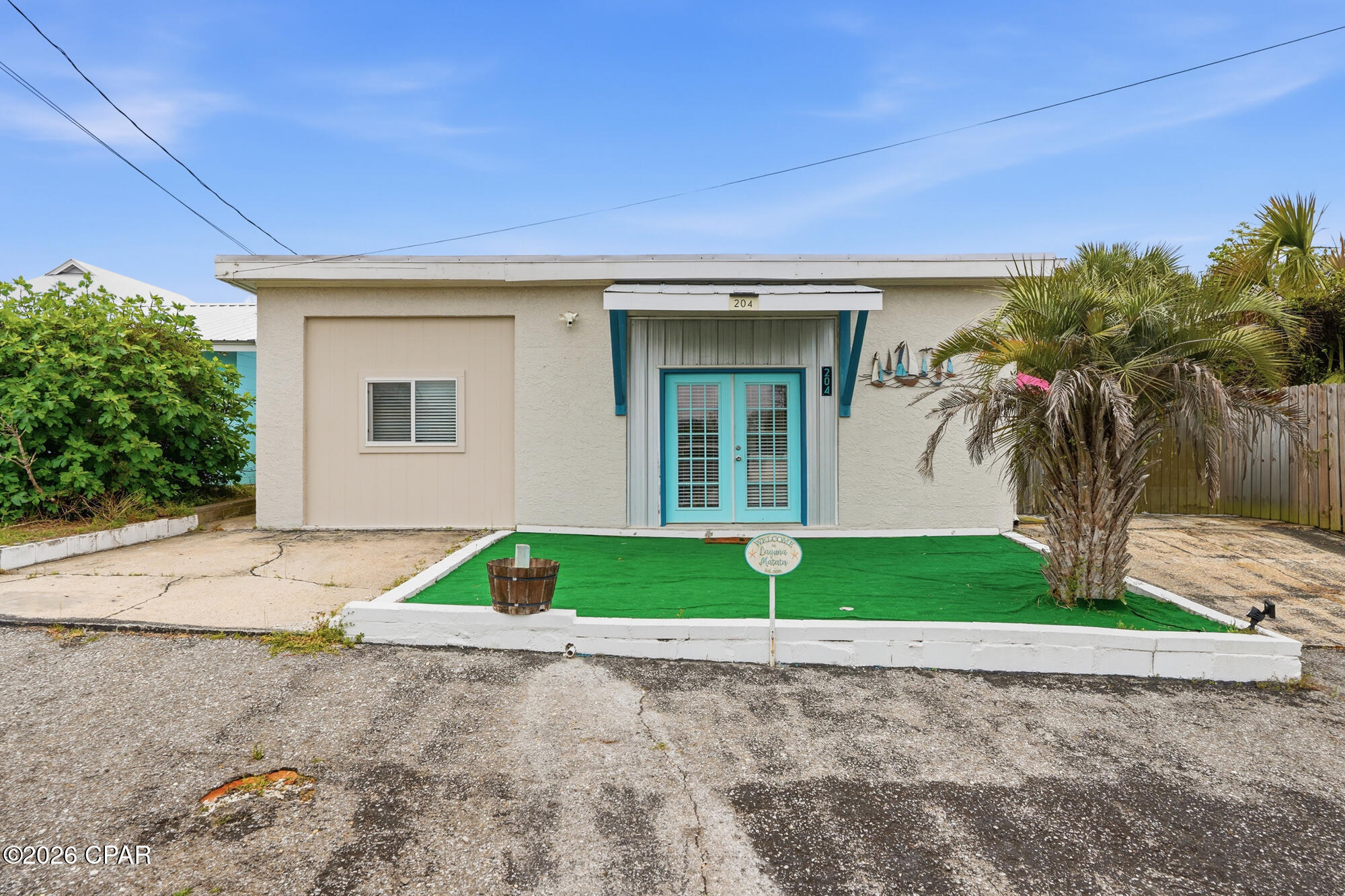 Laguna Beach Estates 5th Add - Residential