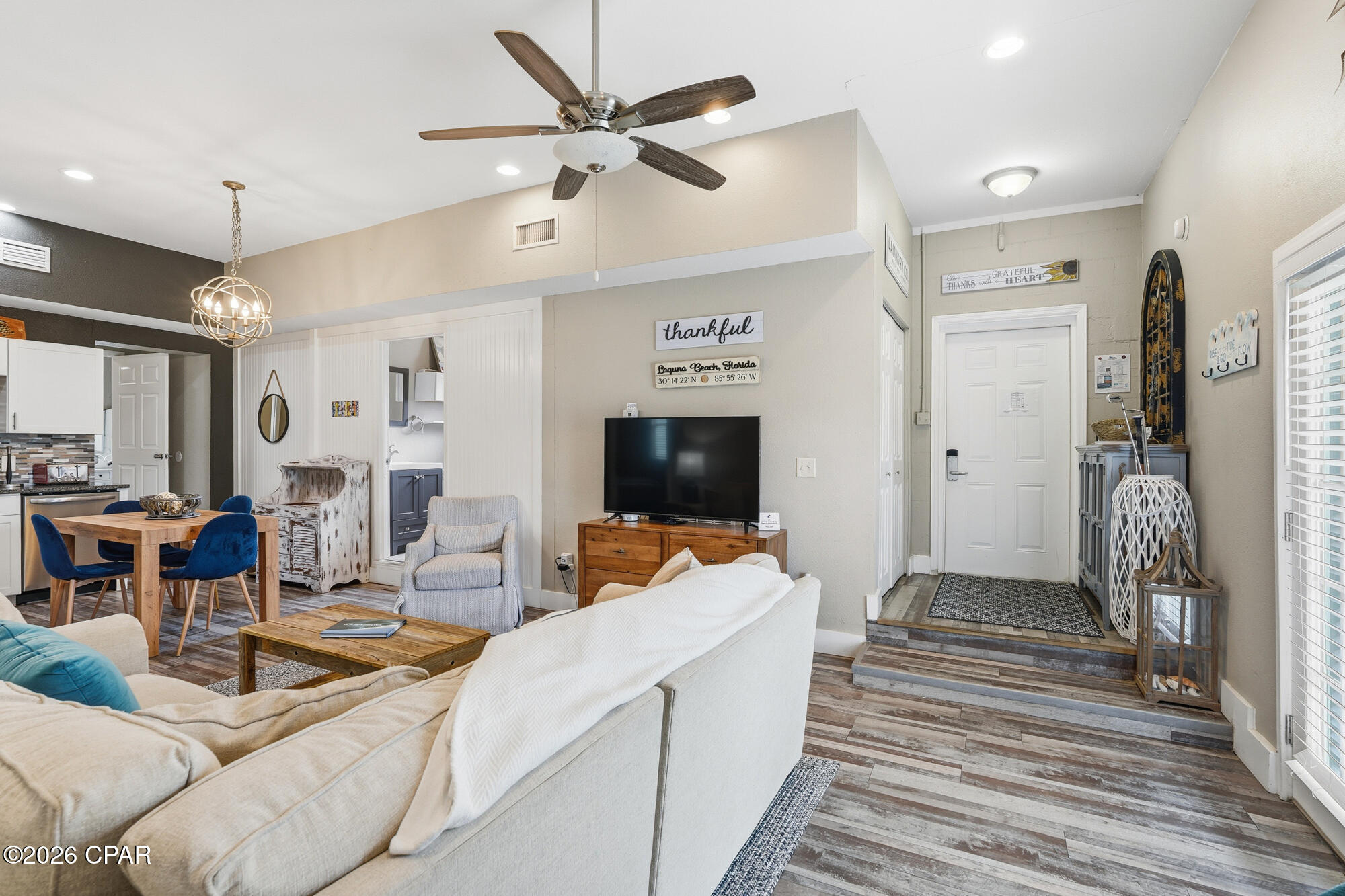 Laguna Beach Estates 5th Add - Residential