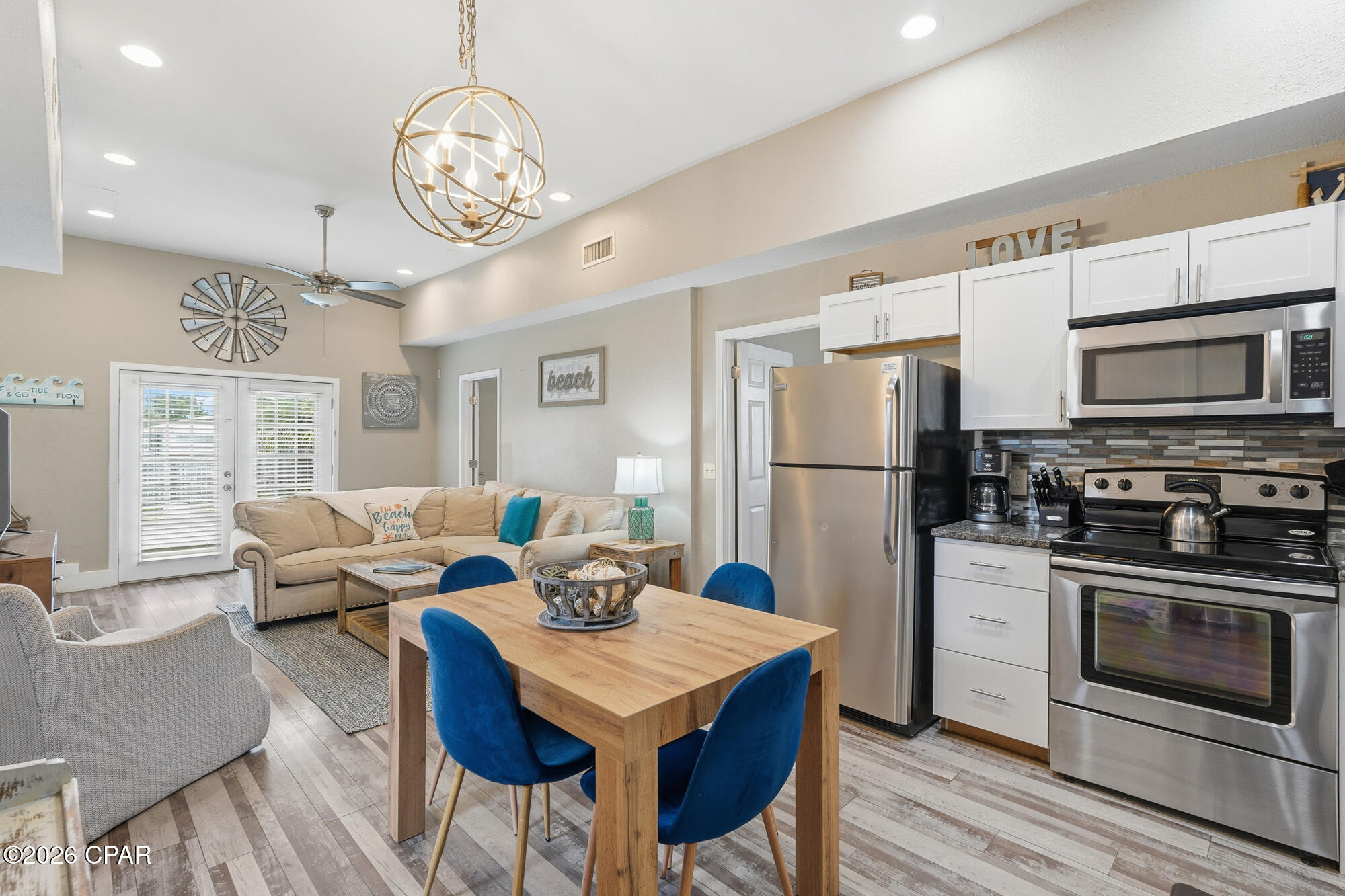 Laguna Beach Estates 5th Add - Residential