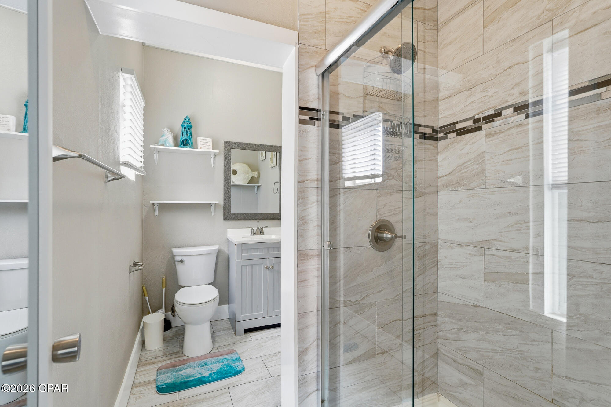 Laguna Beach Estates 5th Add - Residential