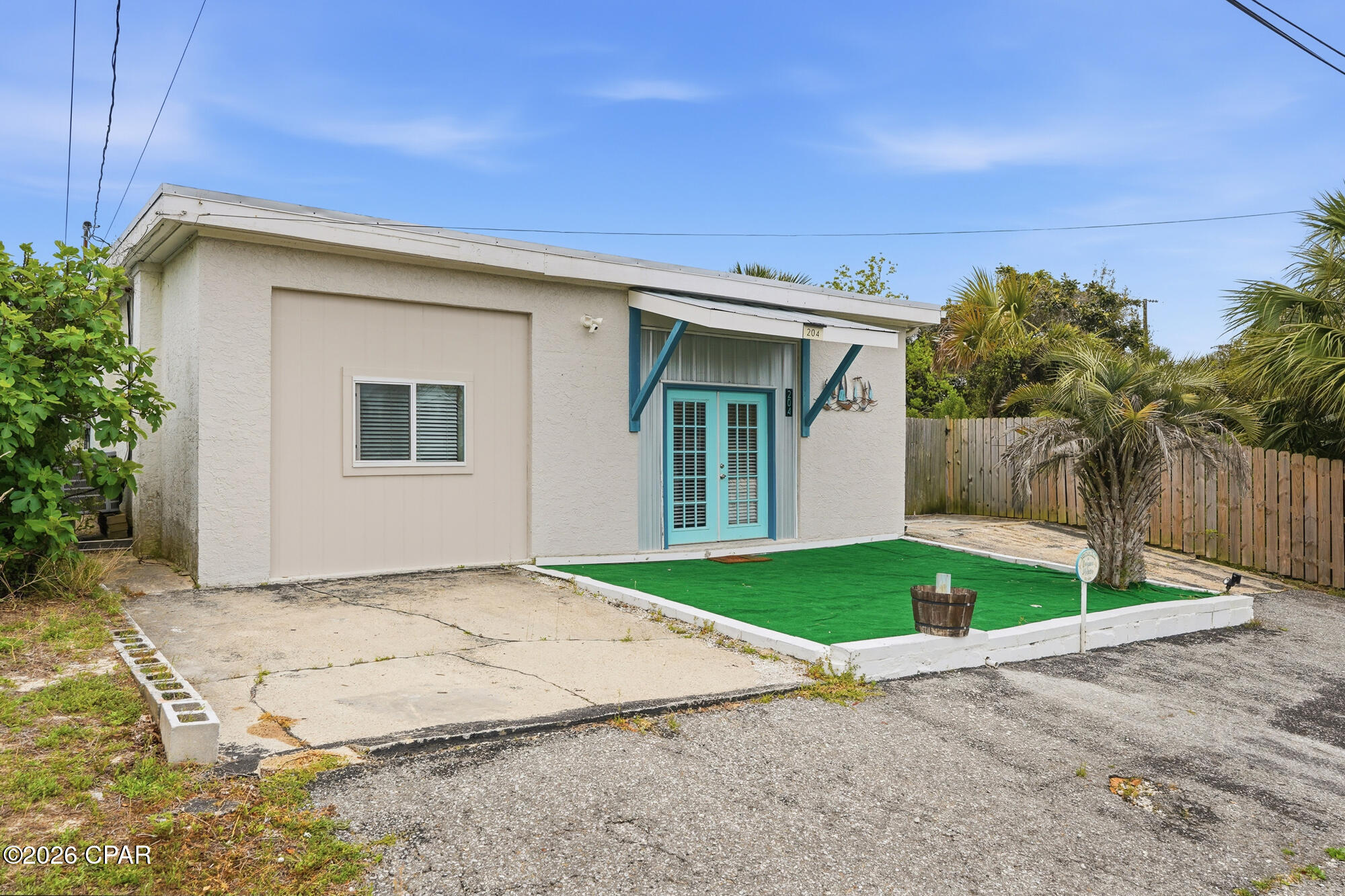 Laguna Beach Estates 5th Add - Residential