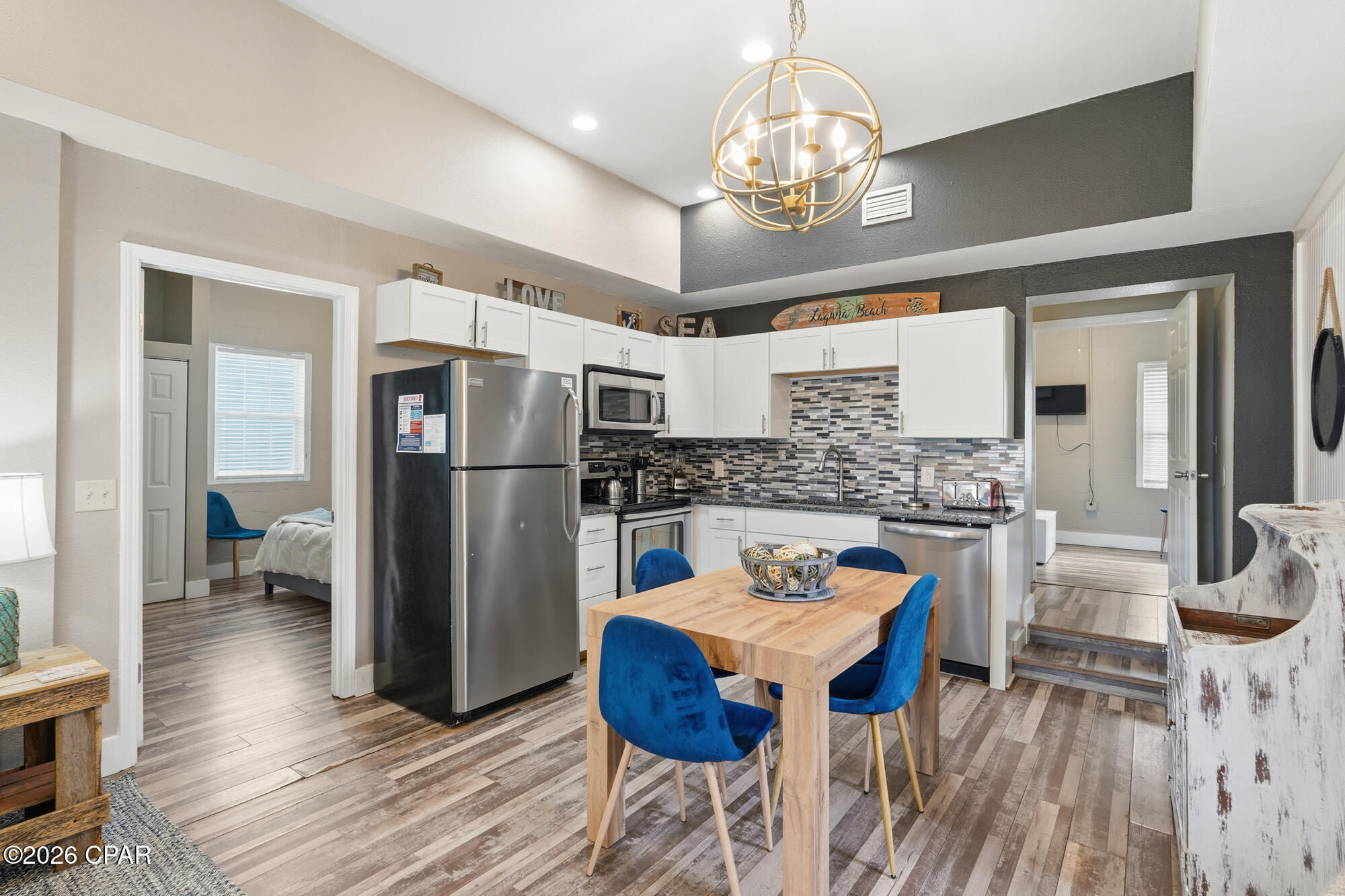 Laguna Beach Estates 5th Add - Residential