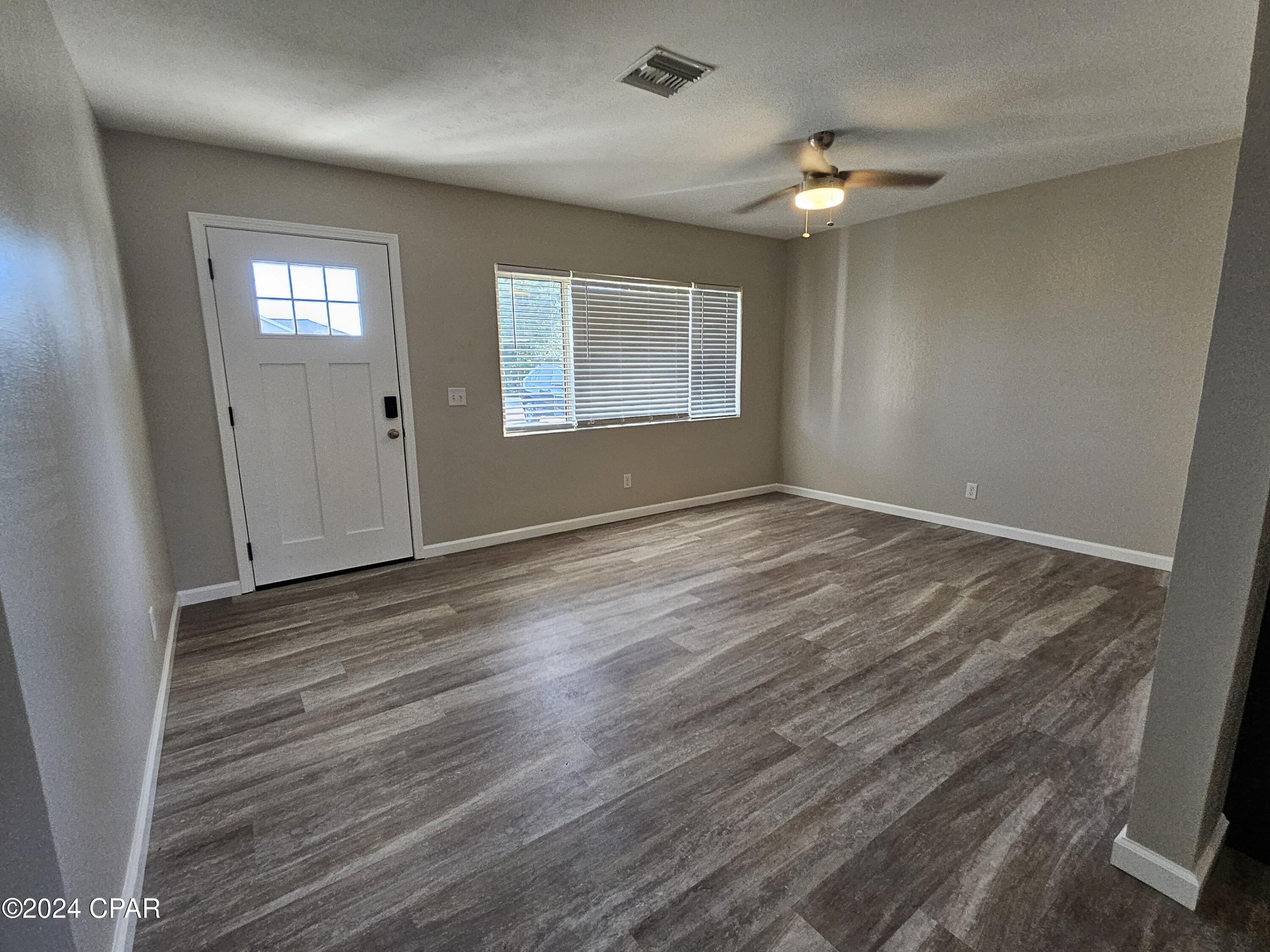 [No Recorded Subdiv] - Residential Lease