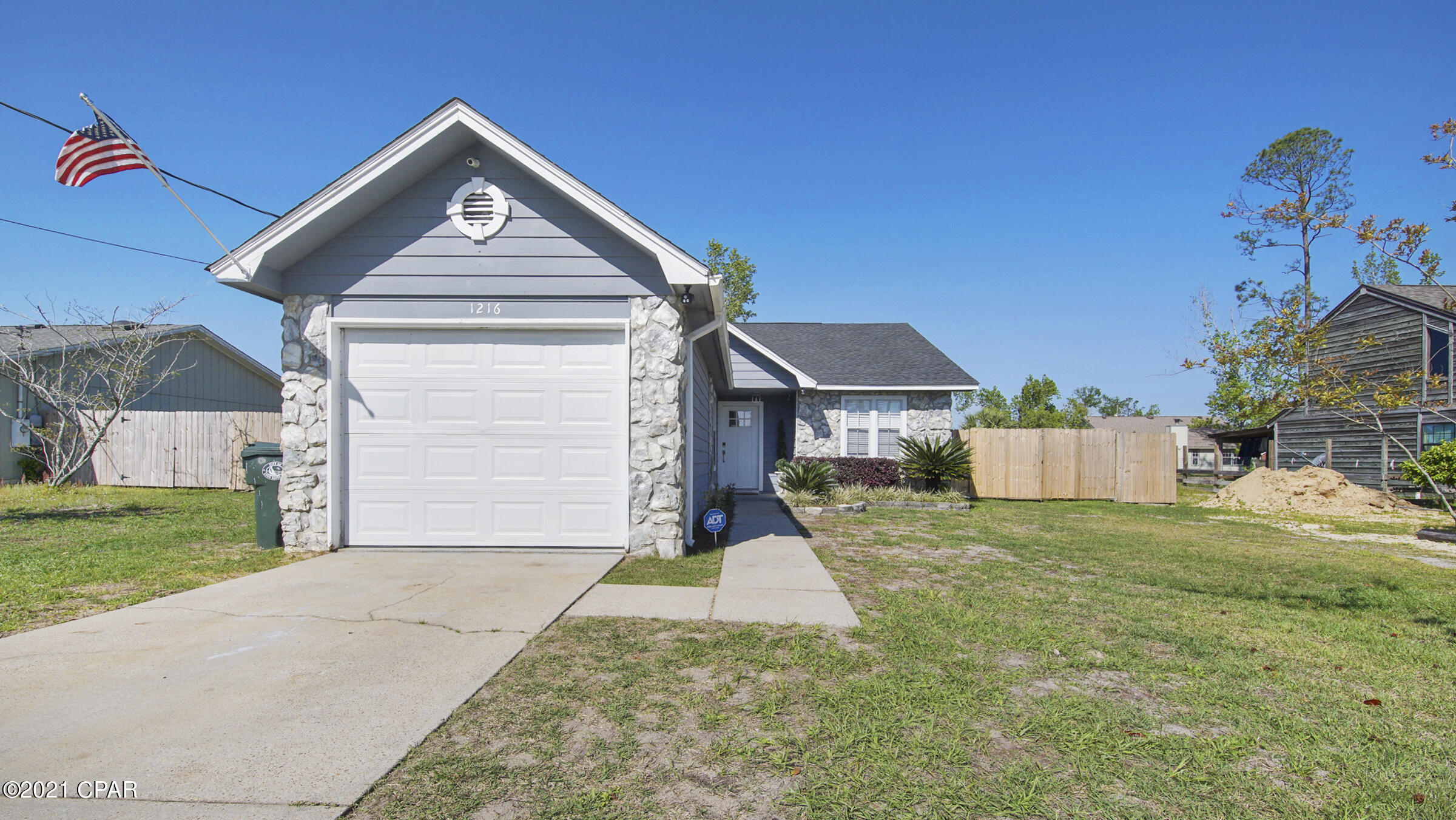 [No Recorded Subdiv] - Residential