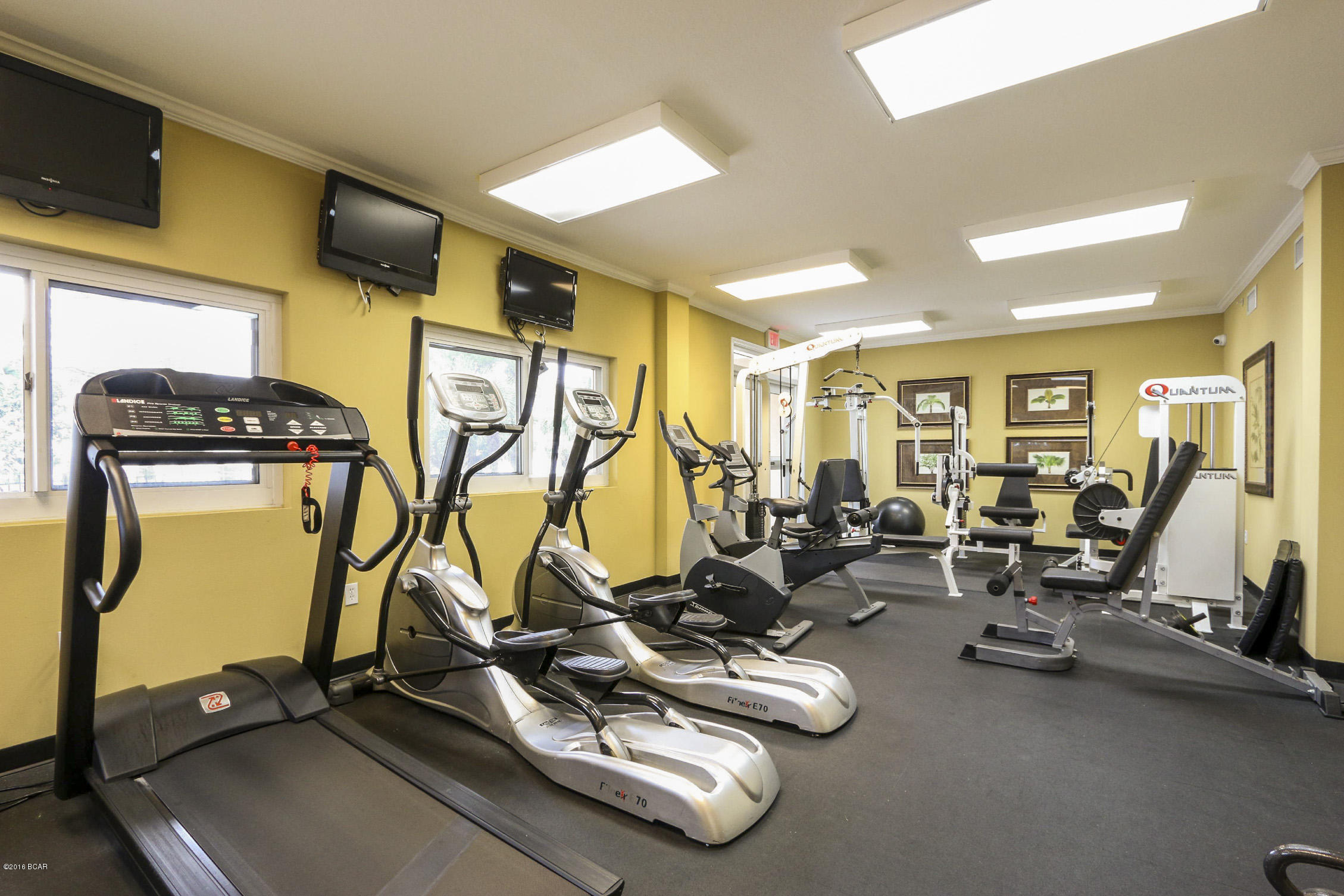 Magnolia Bay Club - Residential