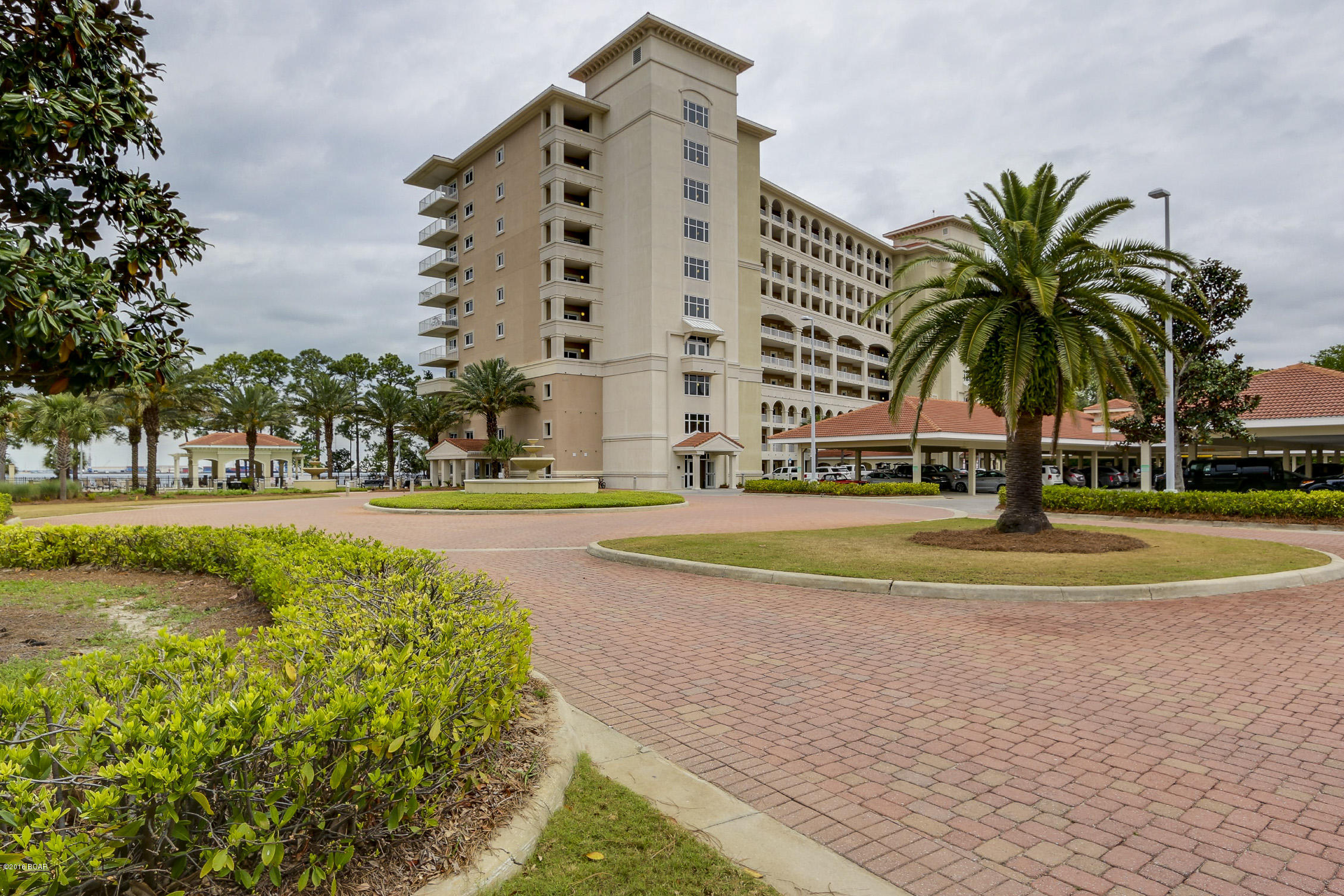 Magnolia Bay Club - Residential