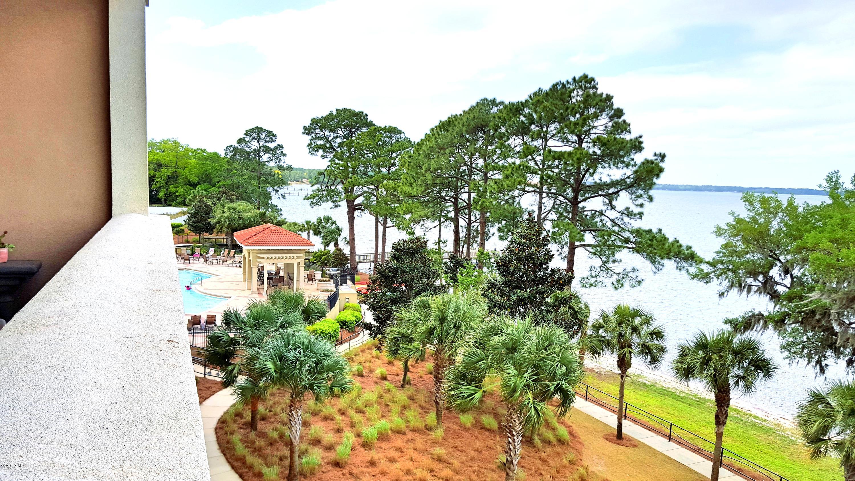 Magnolia Bay Club - Residential
