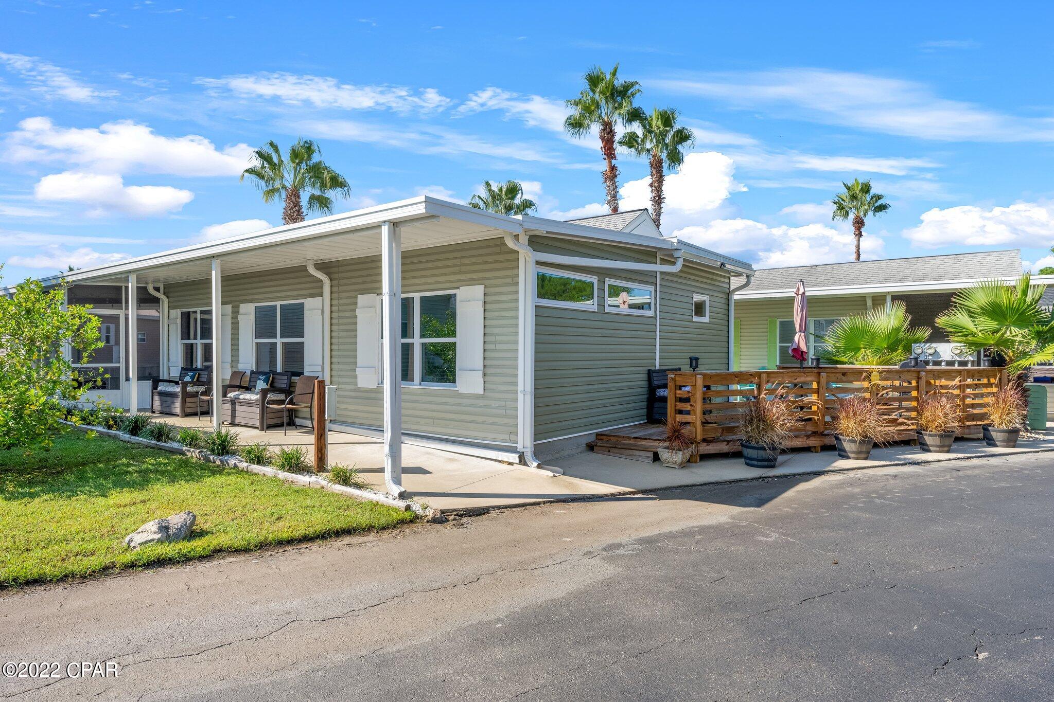 Emerald Pointe Resort - Residential