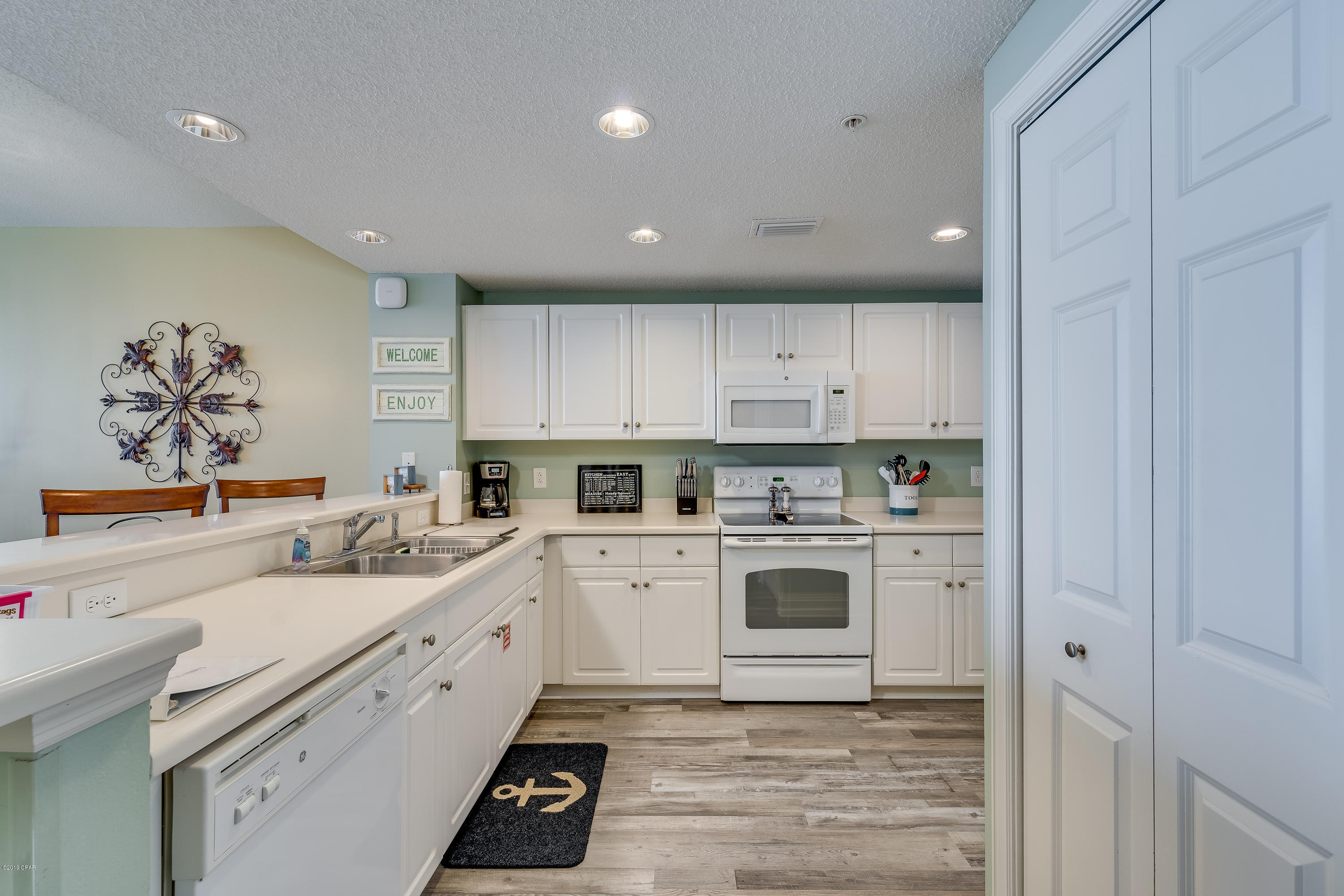 Majestic Beach Tower II - Residential