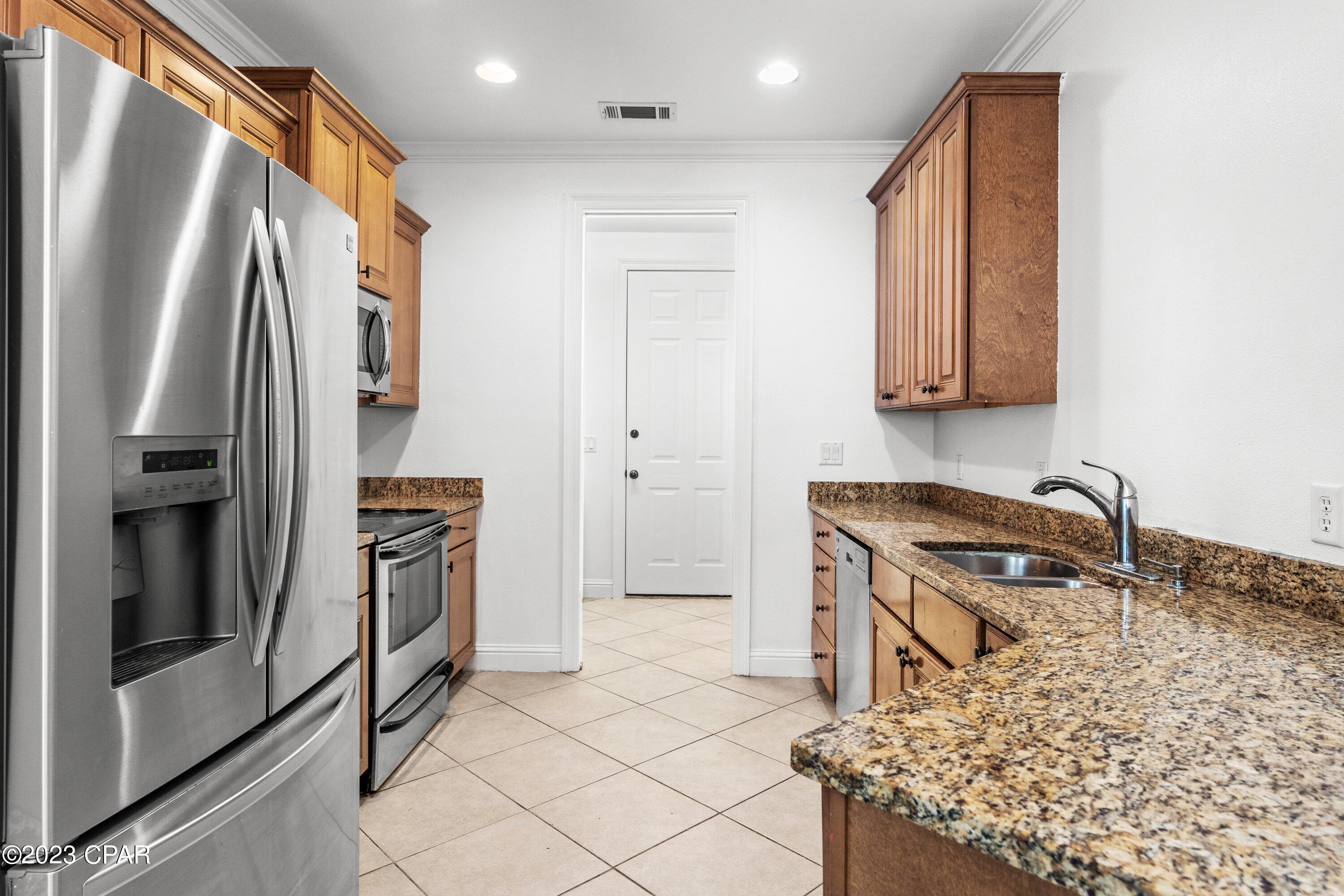 Canopies of Freeport - Residential