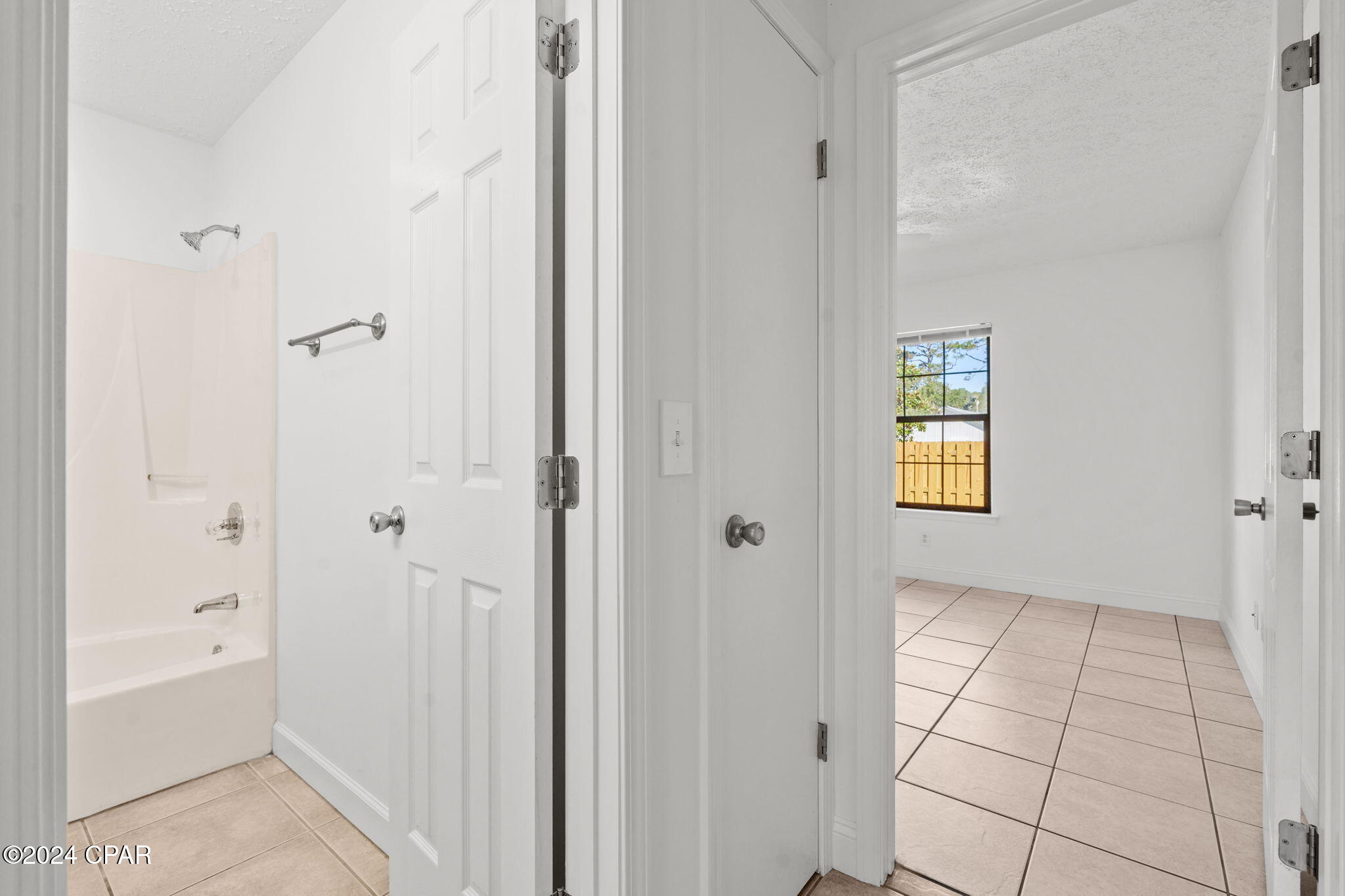 Lagoon Heights - Residential Lease