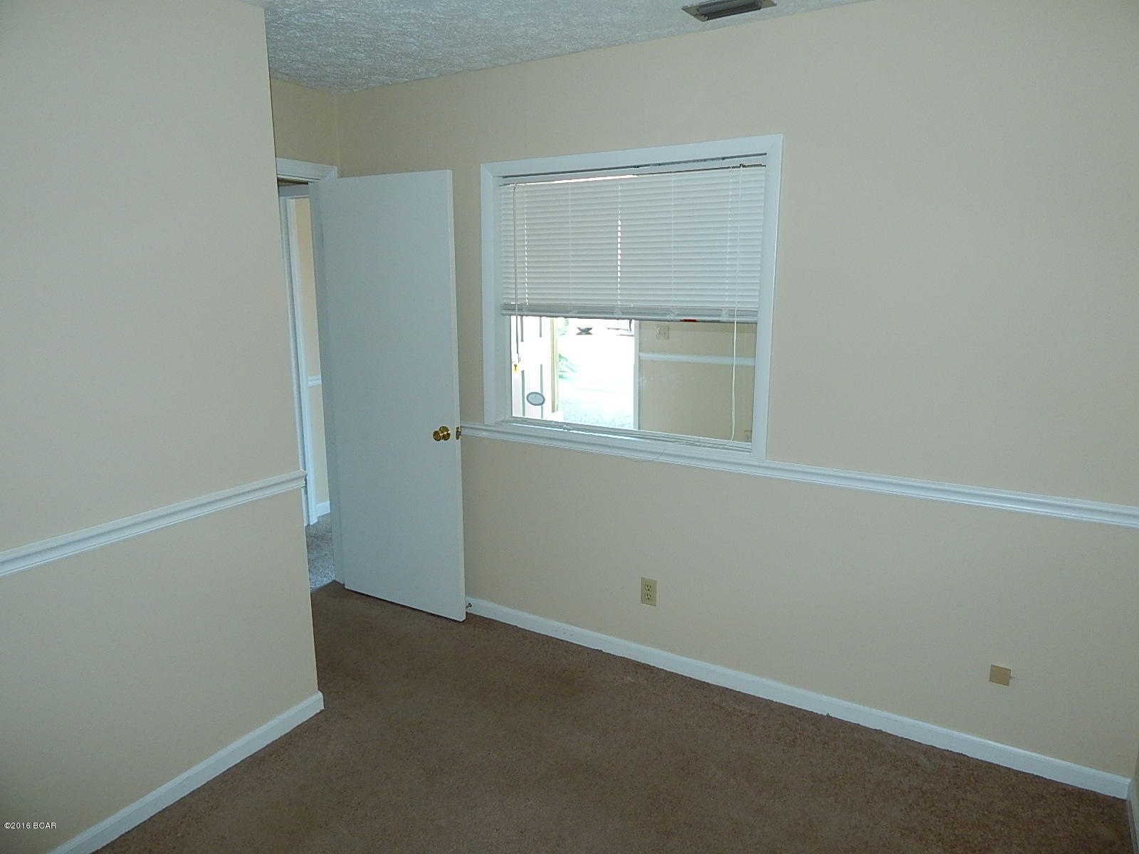 No Named Subdivision - Commercial Lease