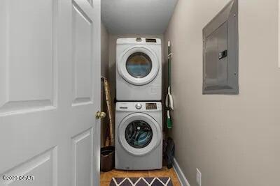 Tropic Winds - Residential