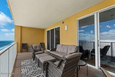 Tropic Winds - Residential