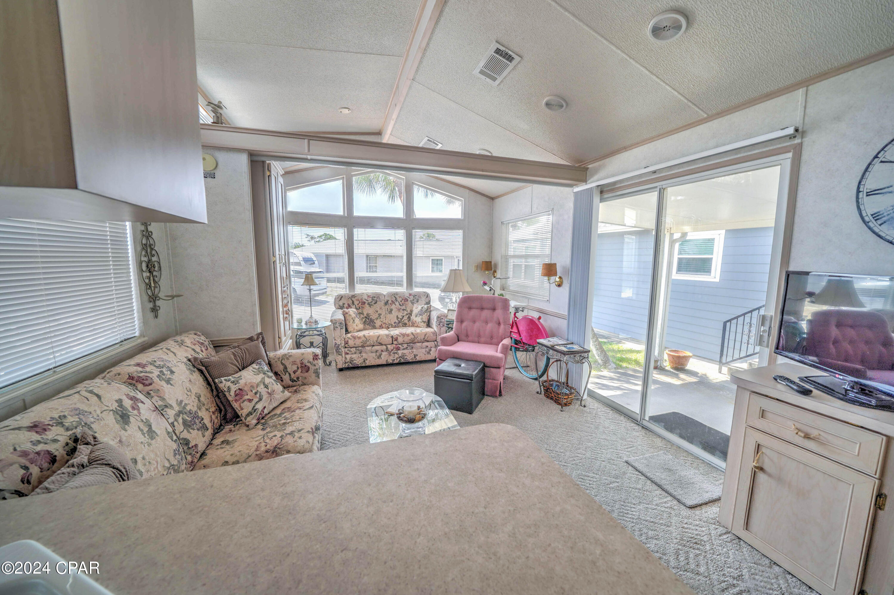 Venture Out Travel Trail - Residential