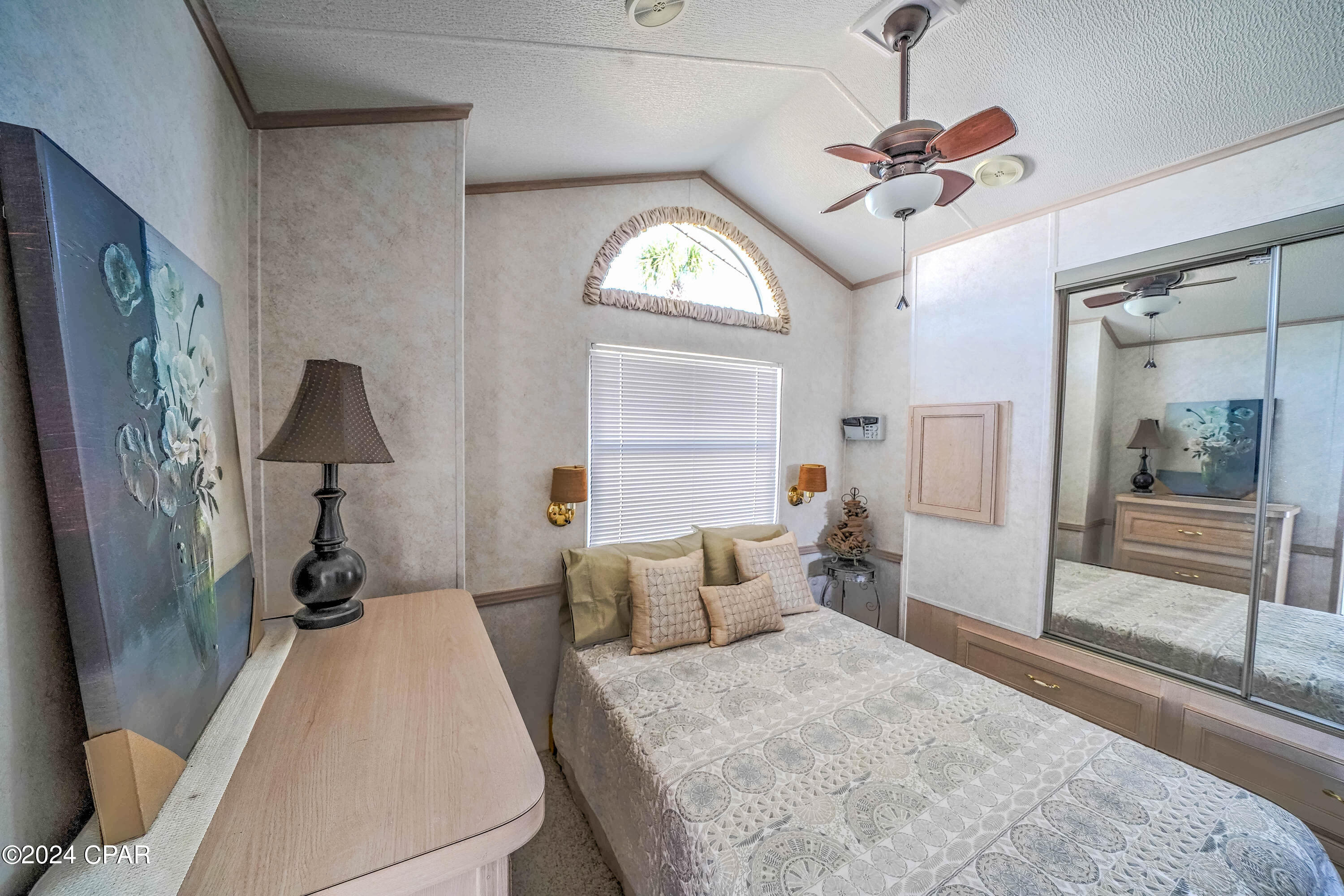 Venture Out Travel Trail - Residential