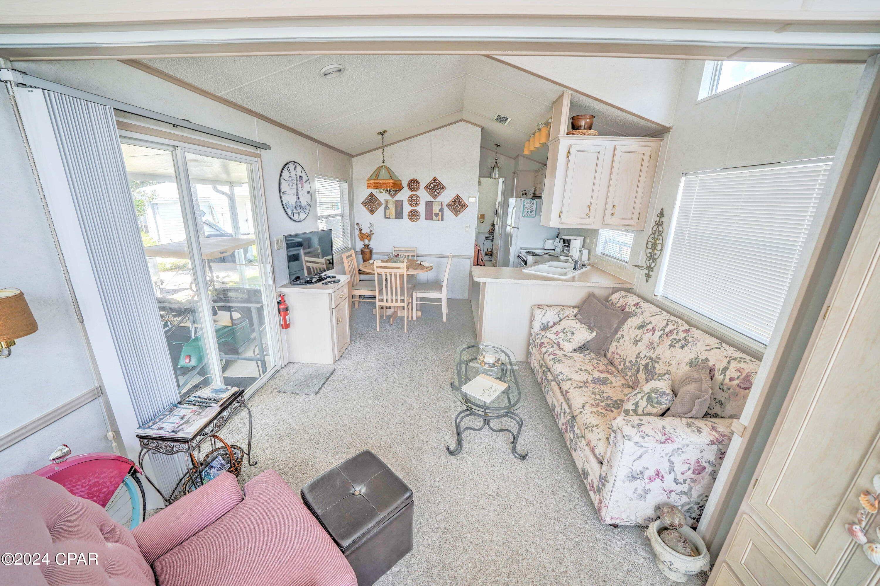 Venture Out Travel Trail - Residential