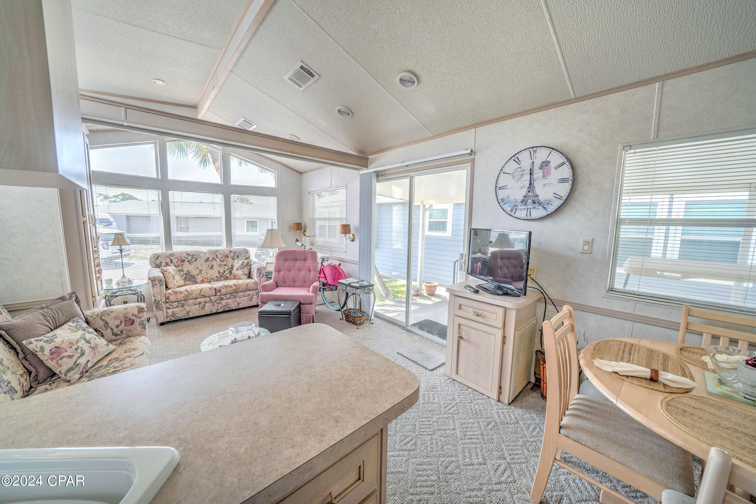 Venture Out Travel Trail - Residential