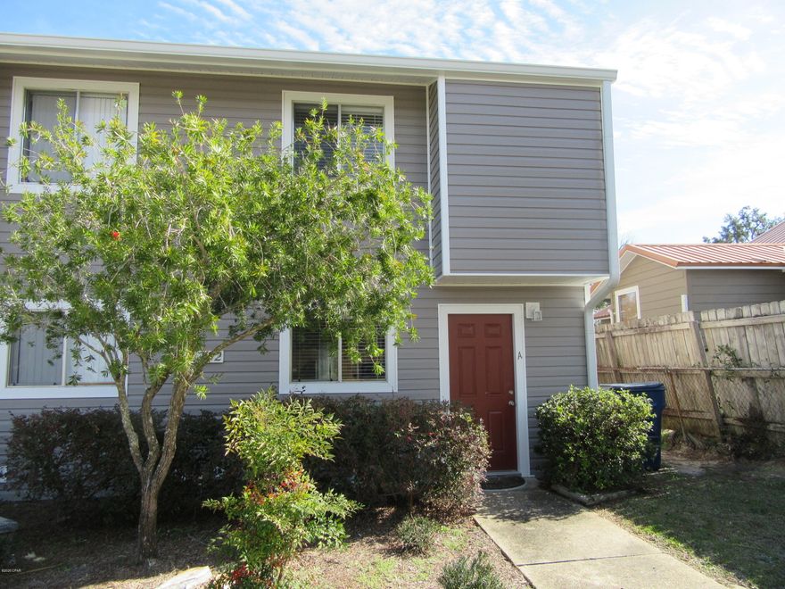 Beautiful newly upgraded 2 Bedroom 1.5 Bath Town house located in Historic St Andrews. Close to shopping and dining and walking distance to St . Andrews bay. Washer and dryer hookups. All property sizes and ages are approximate, please measure and/or verify if important. School assignments are subject to change, please check with Bay C