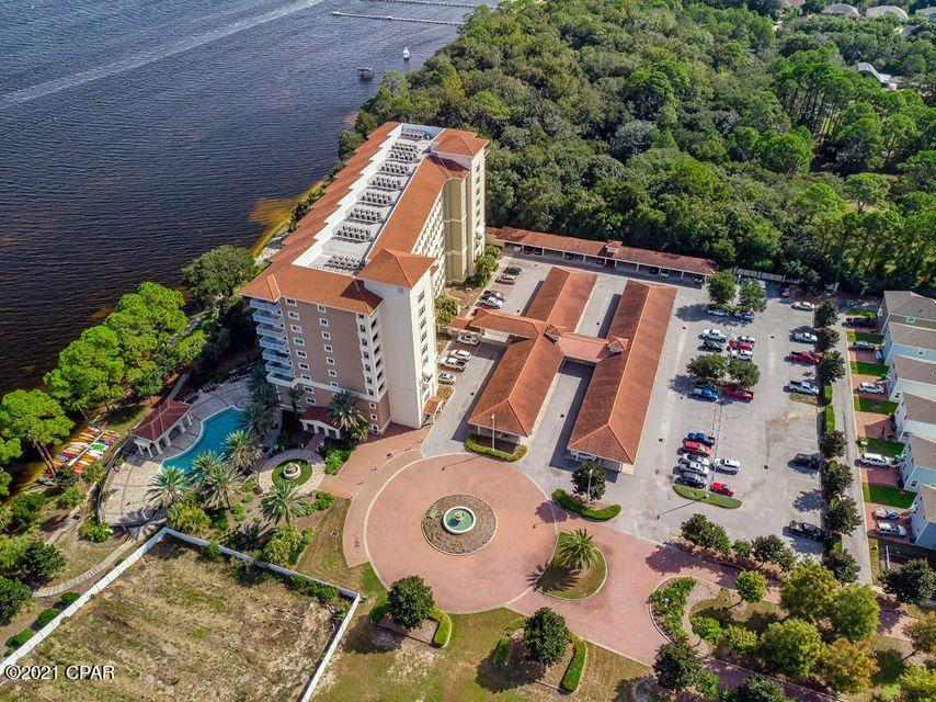 Magnolia Bay Club - Residential