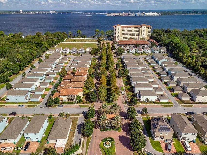 Magnolia Bay Club - Residential