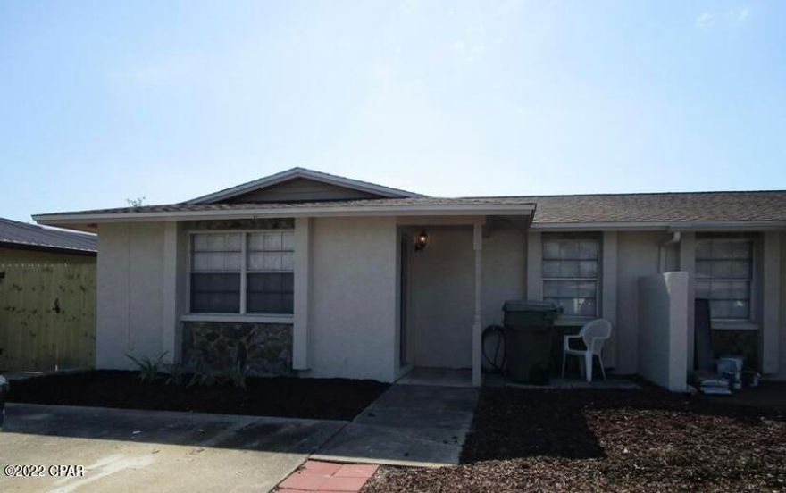 'CURRENTLY UNDER CONTRACT, SELLER ACCEPTING BACKUP OFFERS'

LYNN HAVEN DUPLEX. This duplex has 3 bedrooms and 2 bathrooms with an open floor plan. The home has been renovated to include a new roof , new drywall, new flooring, new interior paint, a new fence and a new dishwasher. It's convenient to shopping, restaurants and much more! Please call to schedule a showing! As always, dimensions are approximate. Please verify if deemed important.



The duplex,1011 and 1007 Bradley Circle, can be sold together for $430,000.00.