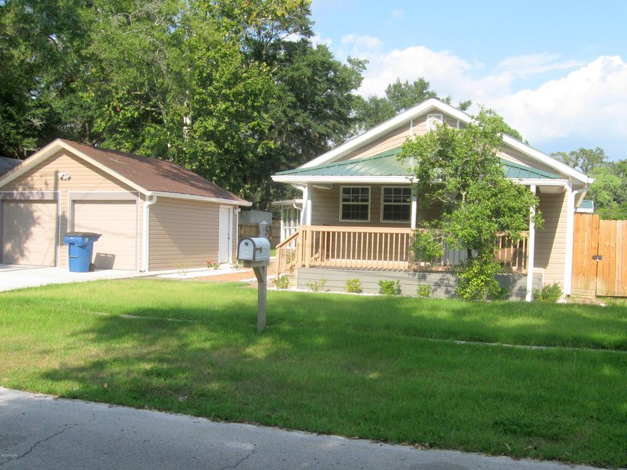 ***New Price!!!***** Need Space?....Got Space!!  Total Remodel. Split Bedroom.  New Metal Roof. This home is a mixture of traditional Florida Cottage with modern updates. New appliances & AC system throughout and a Very Large  Master Bedroom w/ Walk-In closet, Family Room, and Florida Room that is added value to this unique home. Includes a 2-Car Detached Garage as well.

Come and see for your self the possibilities of this home that is nostalgic with modern updates and also has a huge yard that is privacy fenced.