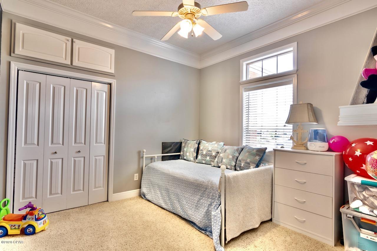 Hawks Landing - Residential