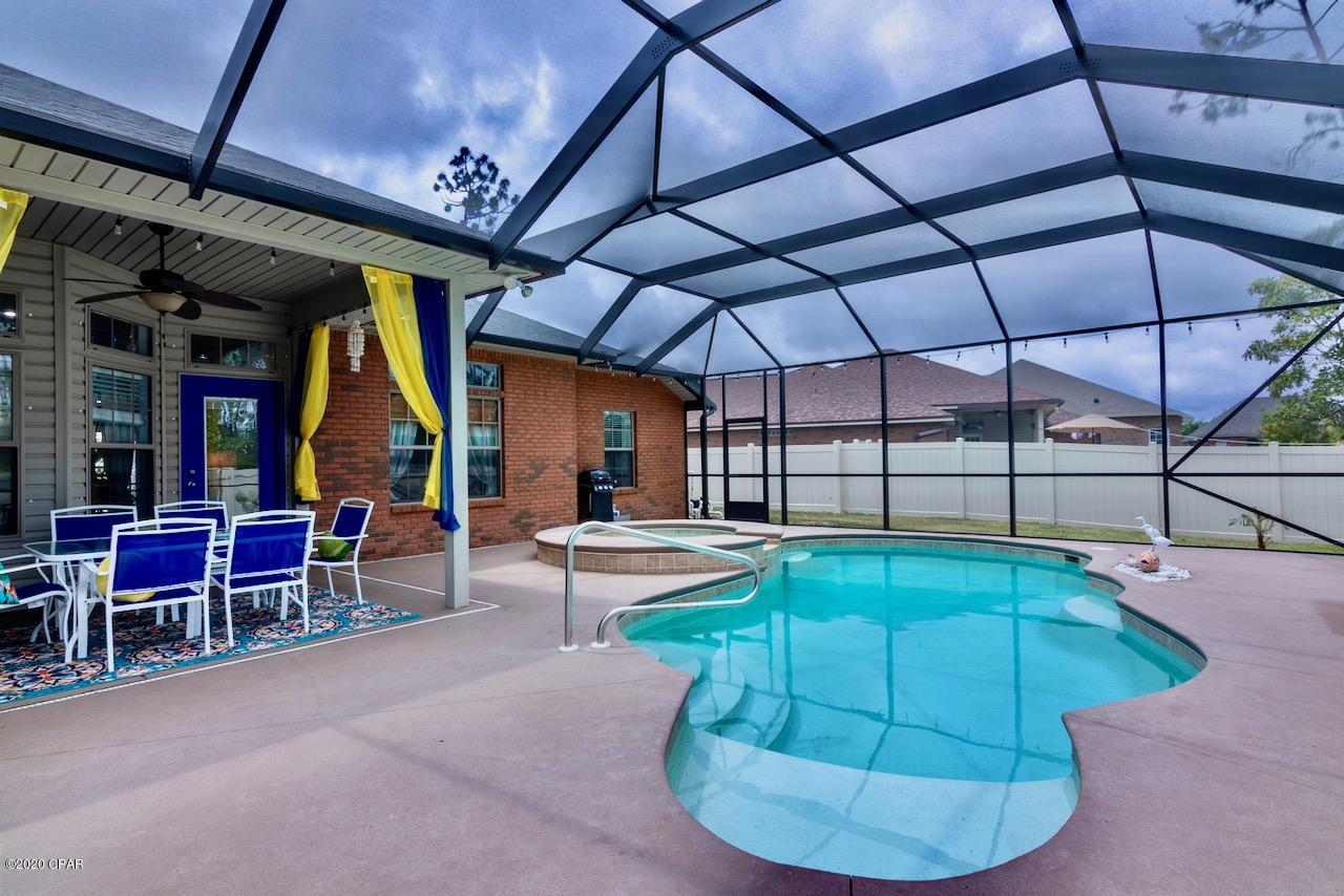 Hawks Landing - Residential