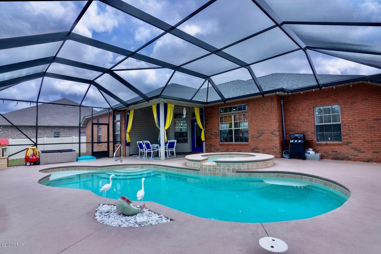 Hawks Landing - Residential