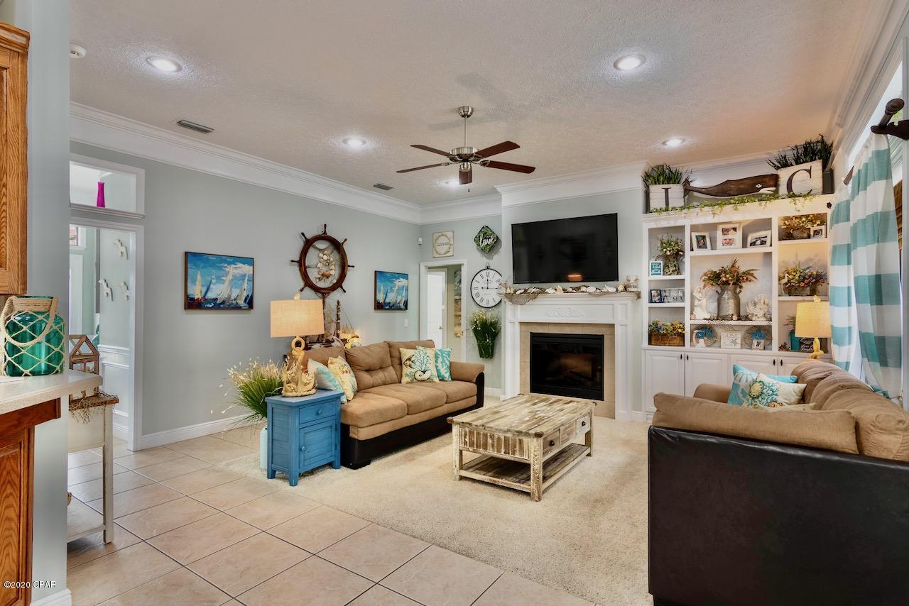 Hawks Landing - Residential