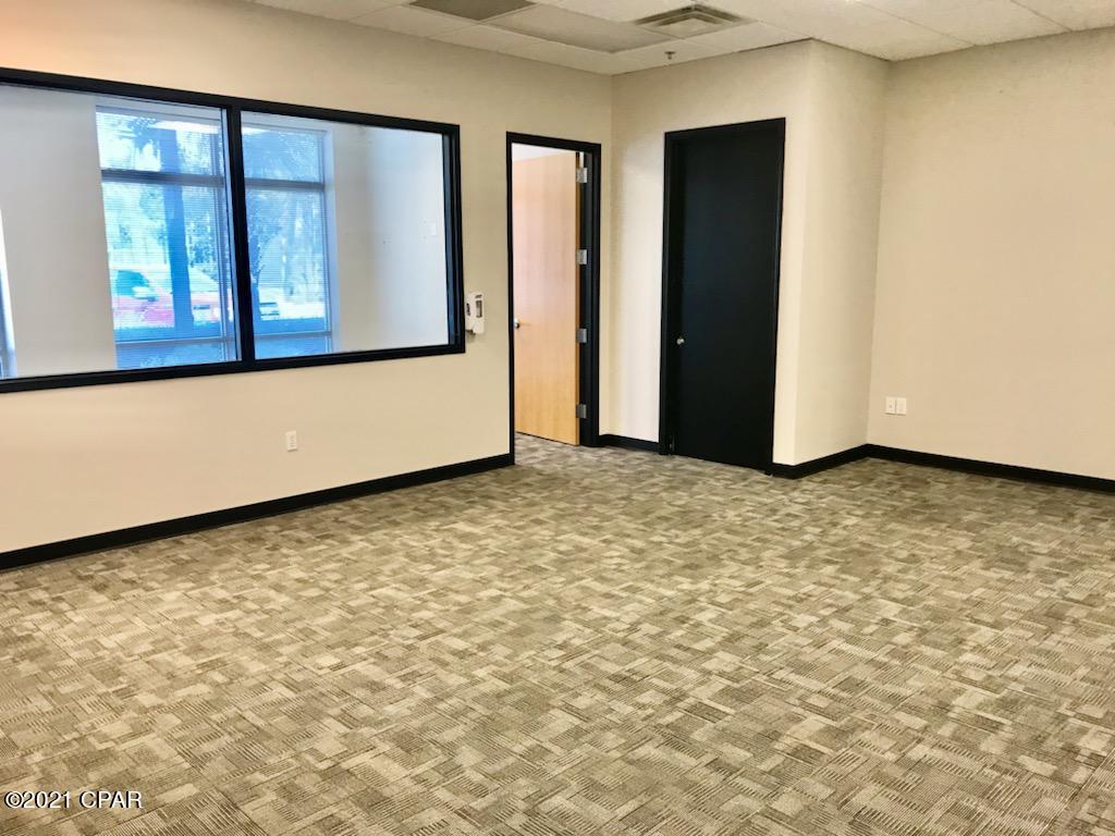 Beckrich Business Park - Commercial Lease