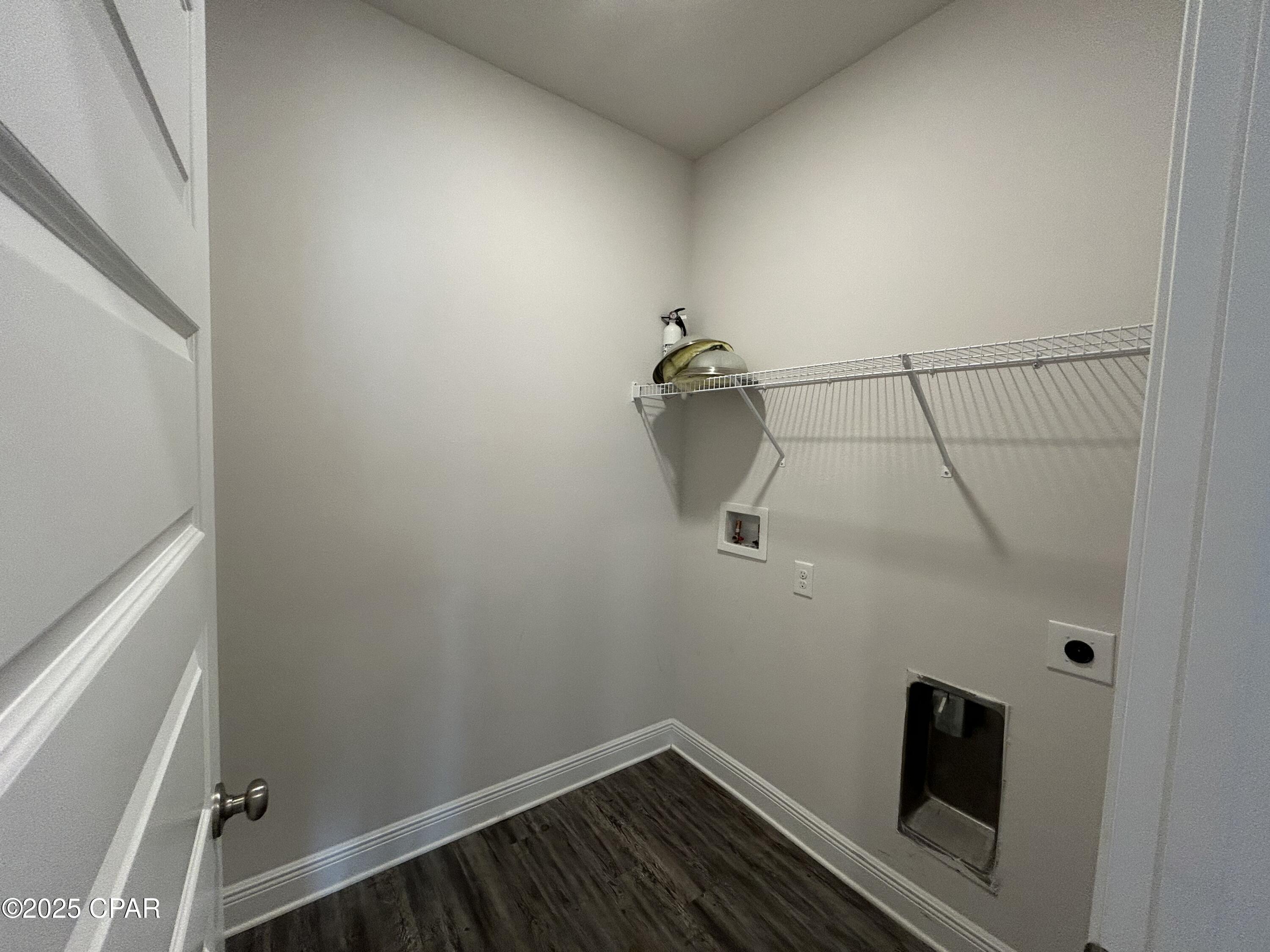 Emerald Cove Villas - Residential