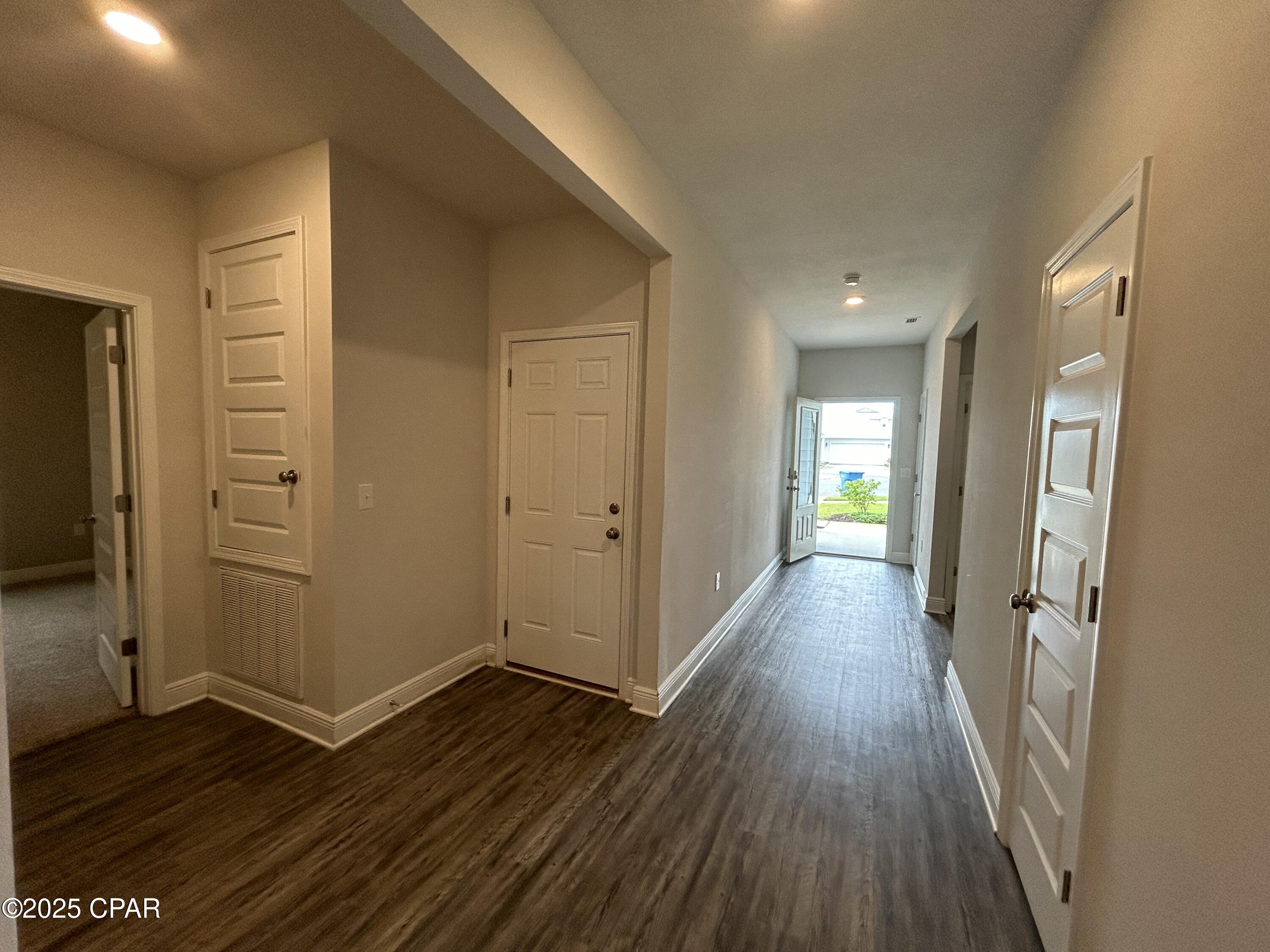 Emerald Cove Villas - Residential