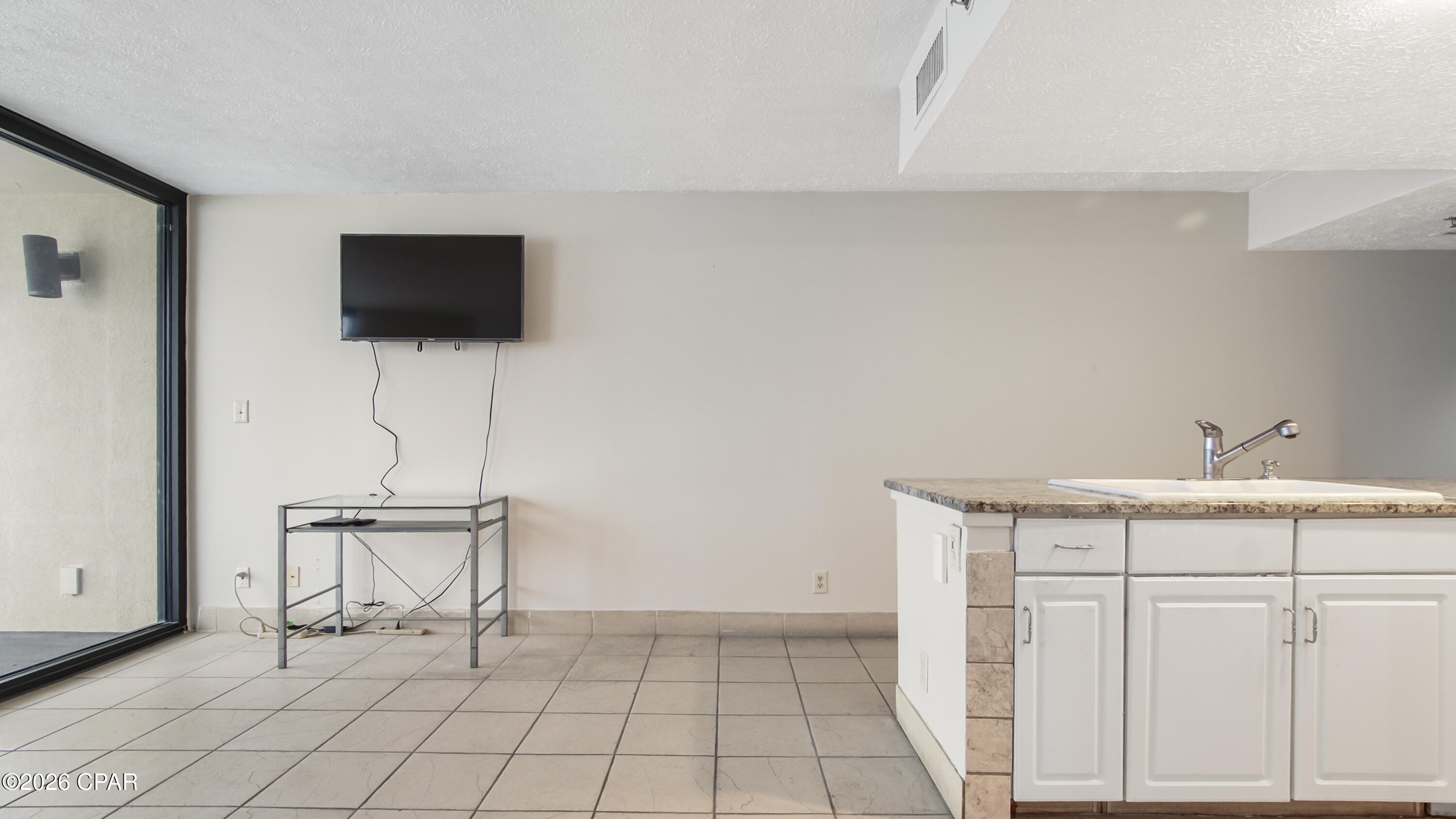 Sunbird Condo - Residential