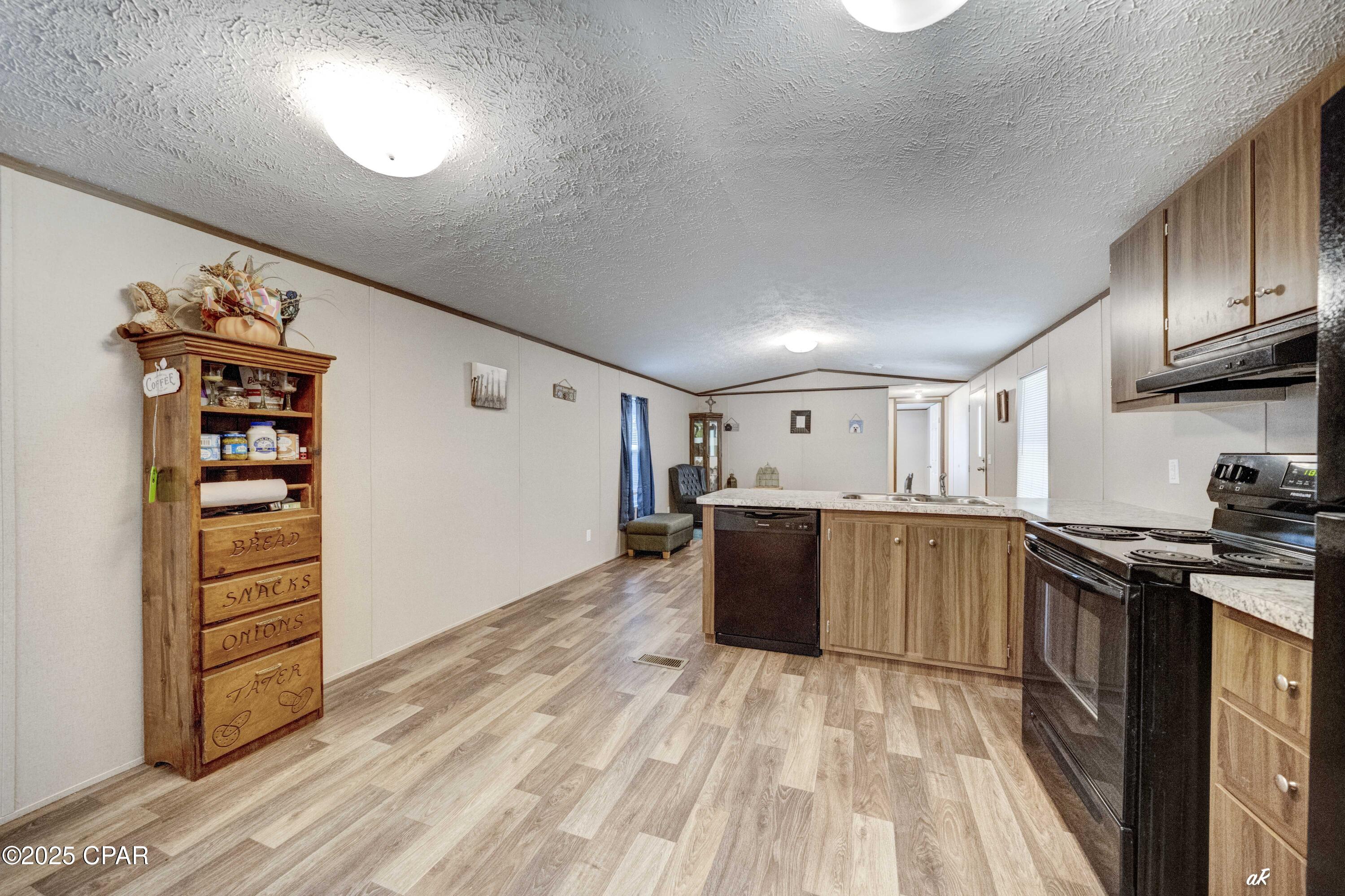 Fla Ranchos Second Section - Residential