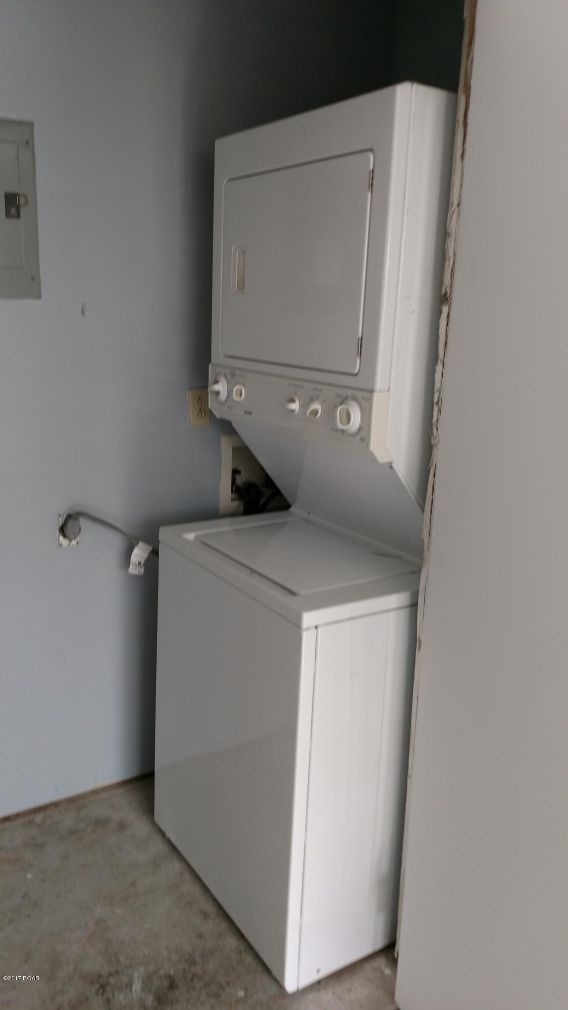 Belaire Estates Replat - Residential