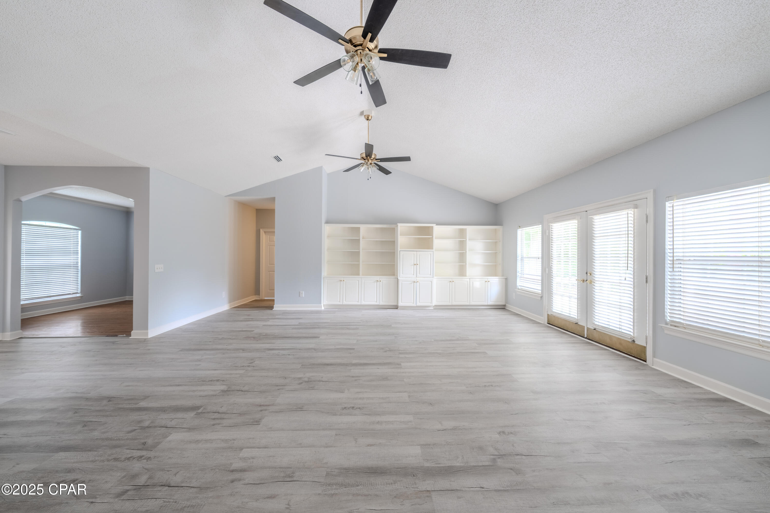 The Oaks - Residential