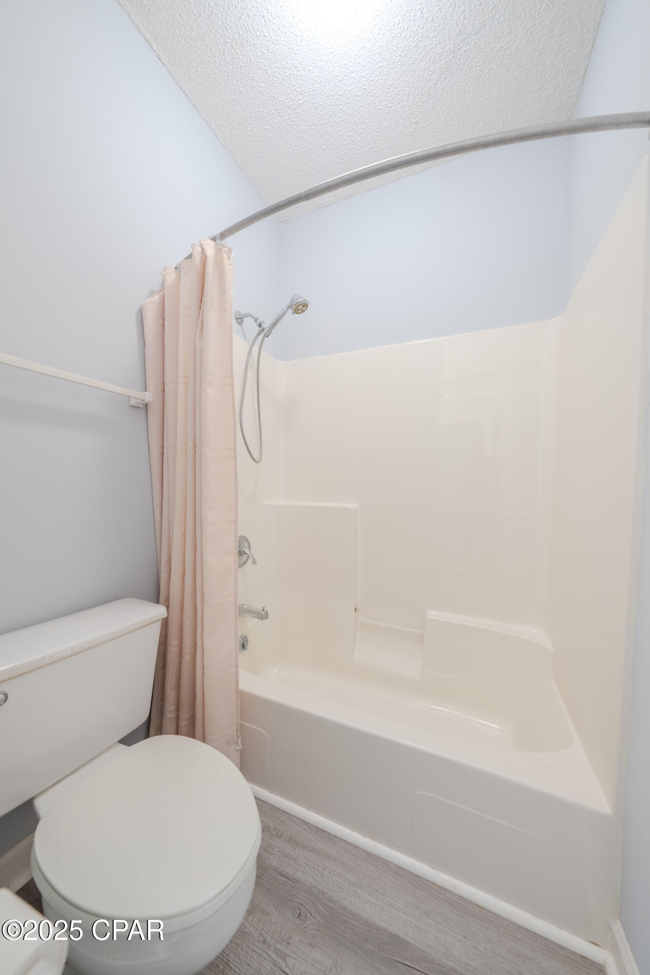 The Oaks - Residential