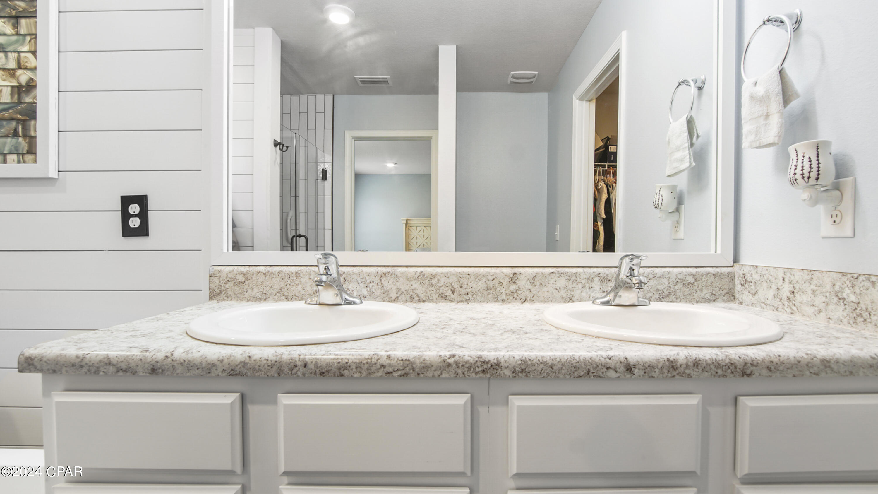 Magnolia Hills - Residential