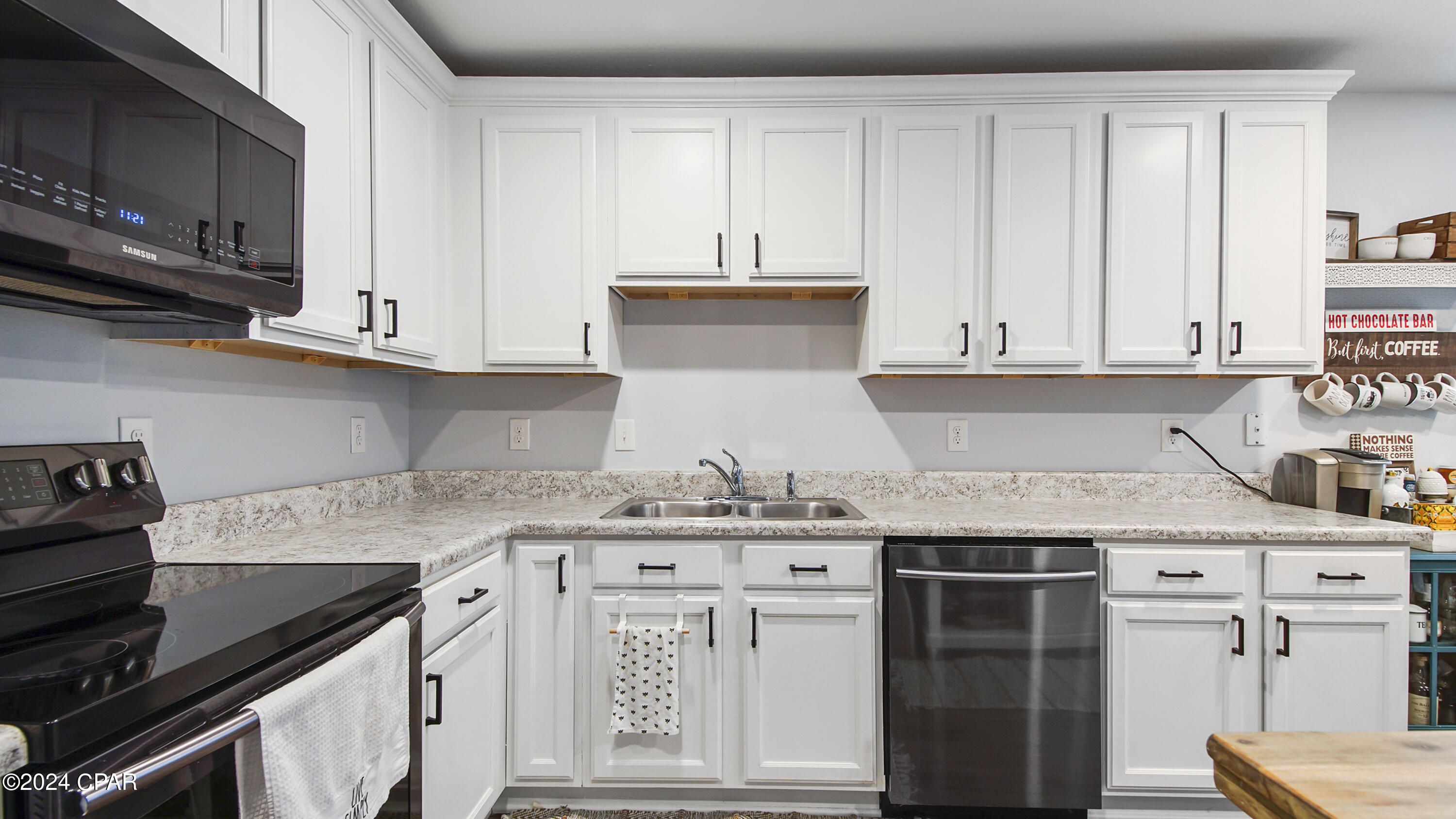 Magnolia Hills - Residential