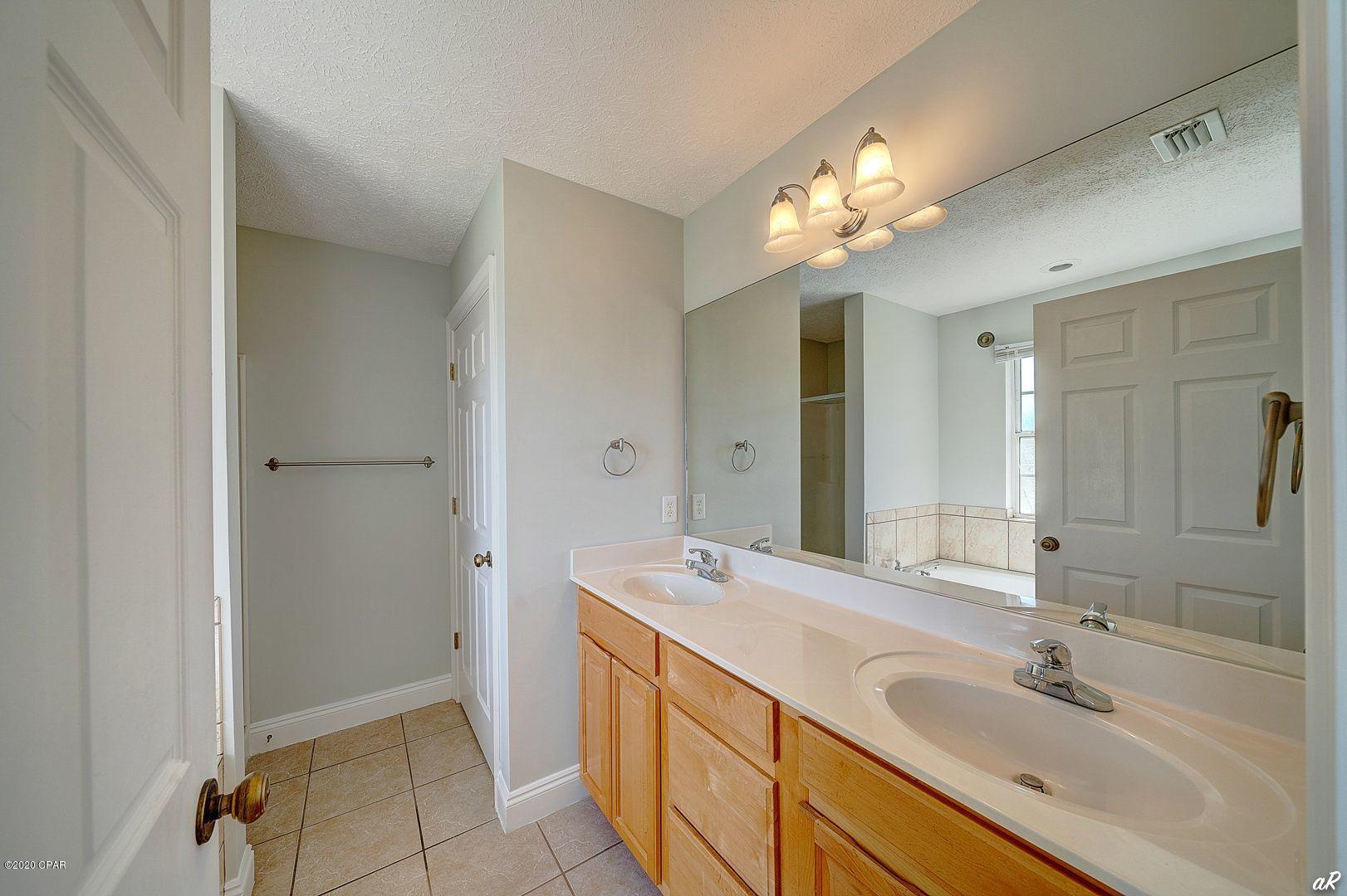 Hillcrest - Residential