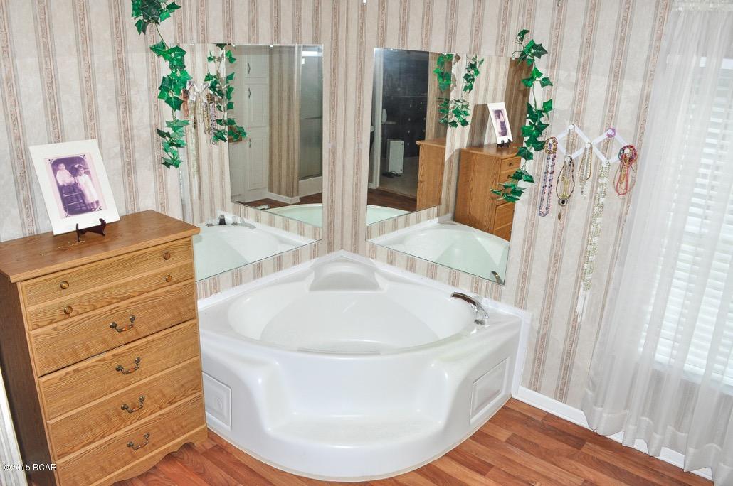 Fairview Mob Home Est - Residential