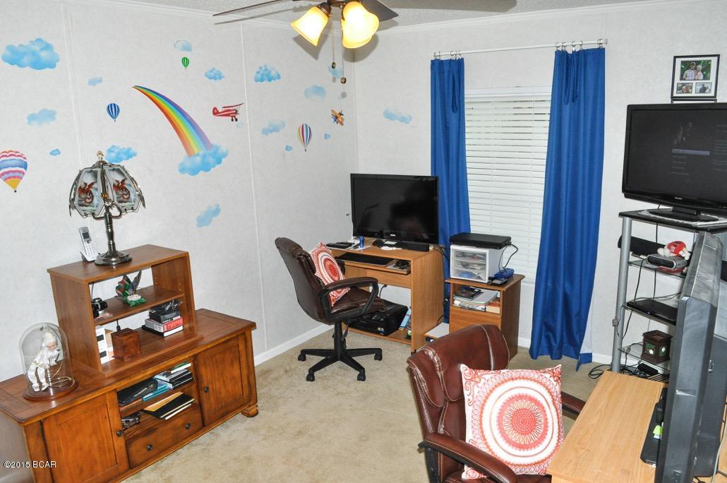 Fairview Mob Home Est - Residential