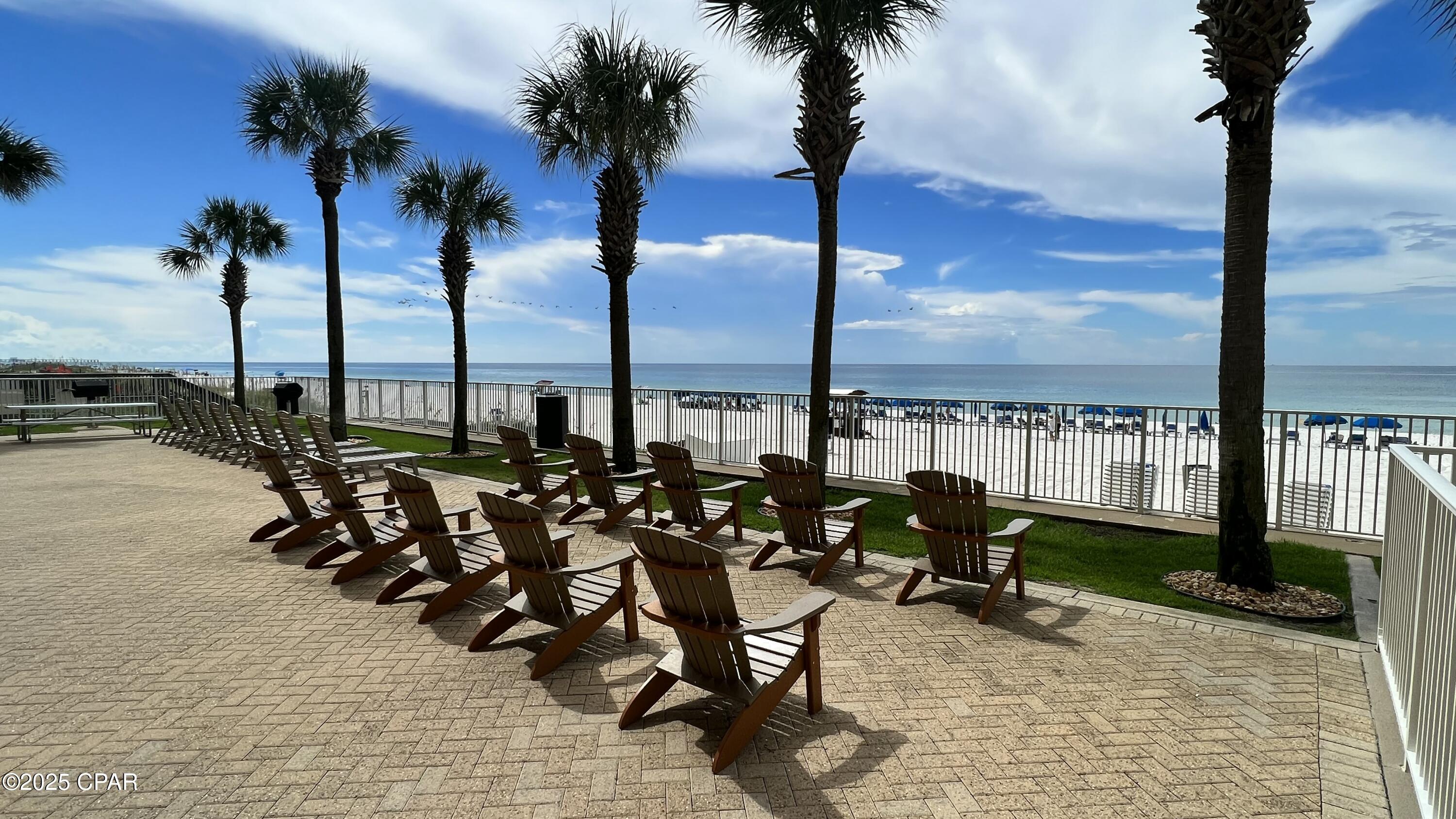 Tropic Winds - Residential