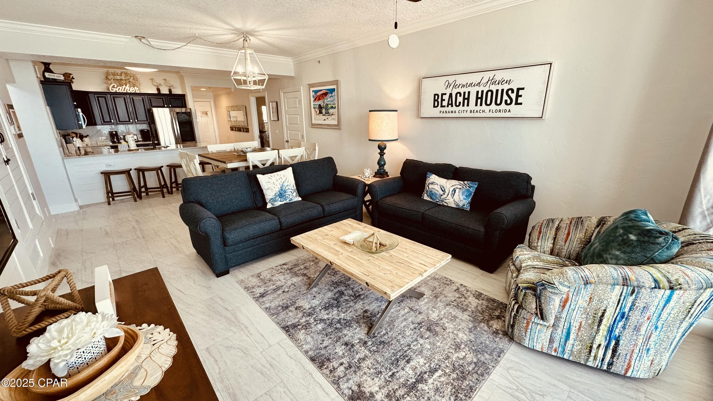 Tropic Winds - Residential