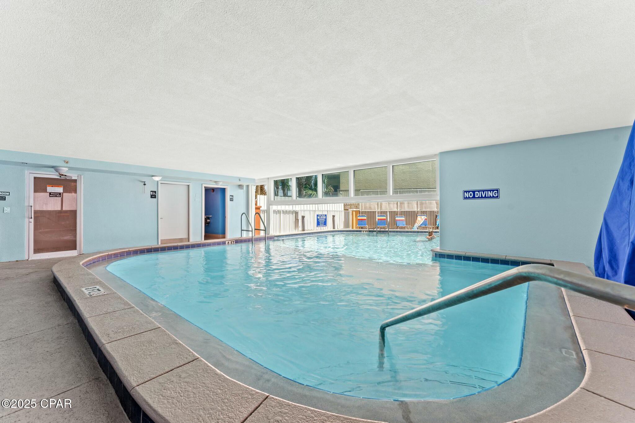 Tropic Winds - Residential