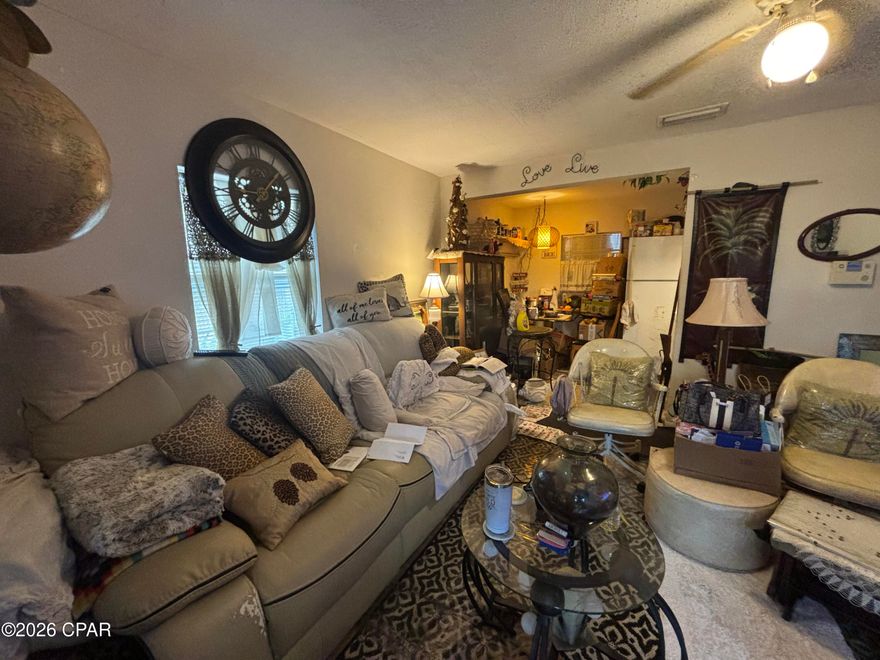 Wonderful investment opportunity right in the heart of Panama City!

2 bedroom / 1 bathroom home on a large lot! 

With the right vision this property has strong potential as a long term rental, short term rental, or easy flip! This area continues to see revitalization and growth. Bring your contractor, creativity, and plans! This listing is all about location, potential, and future returns!